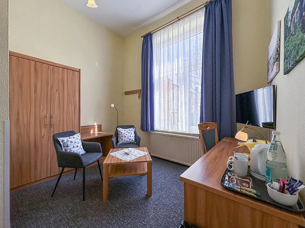 TV and multimedia in Hotel Graf Waldersee