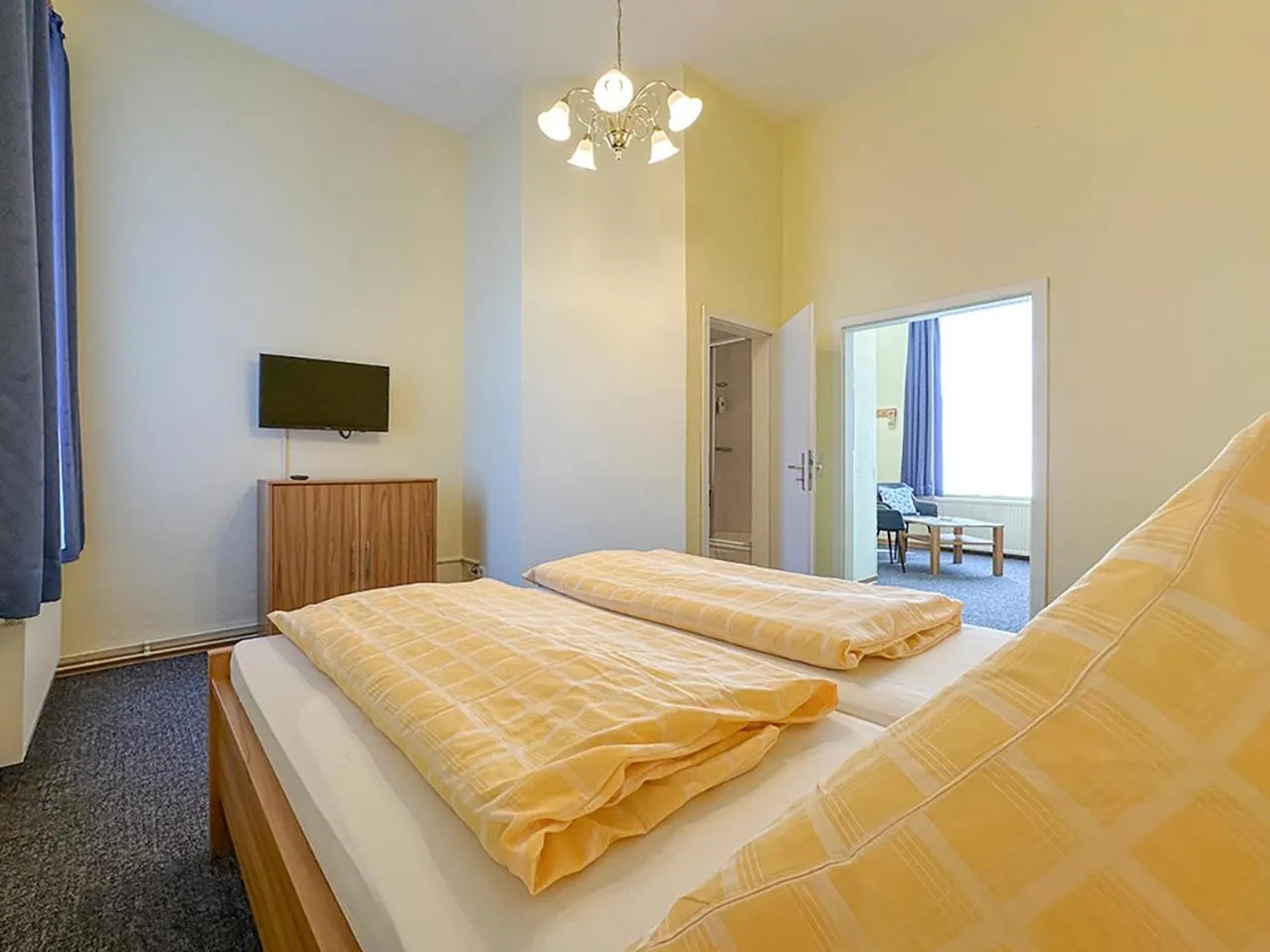 Bed in Hotel Graf Waldersee