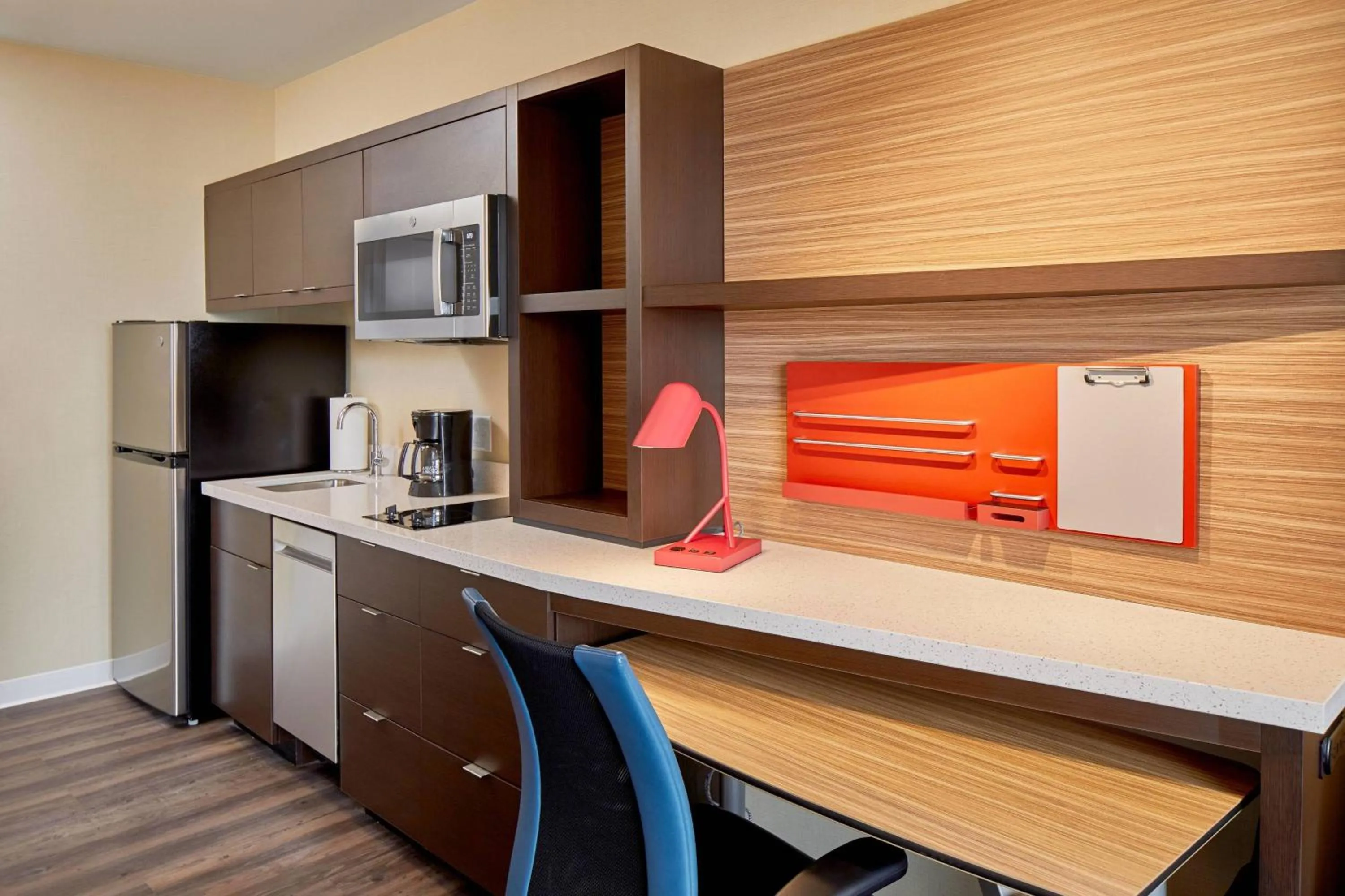 Kitchen or kitchenette in TownePlace Suites by Marriott Columbus North - OSU