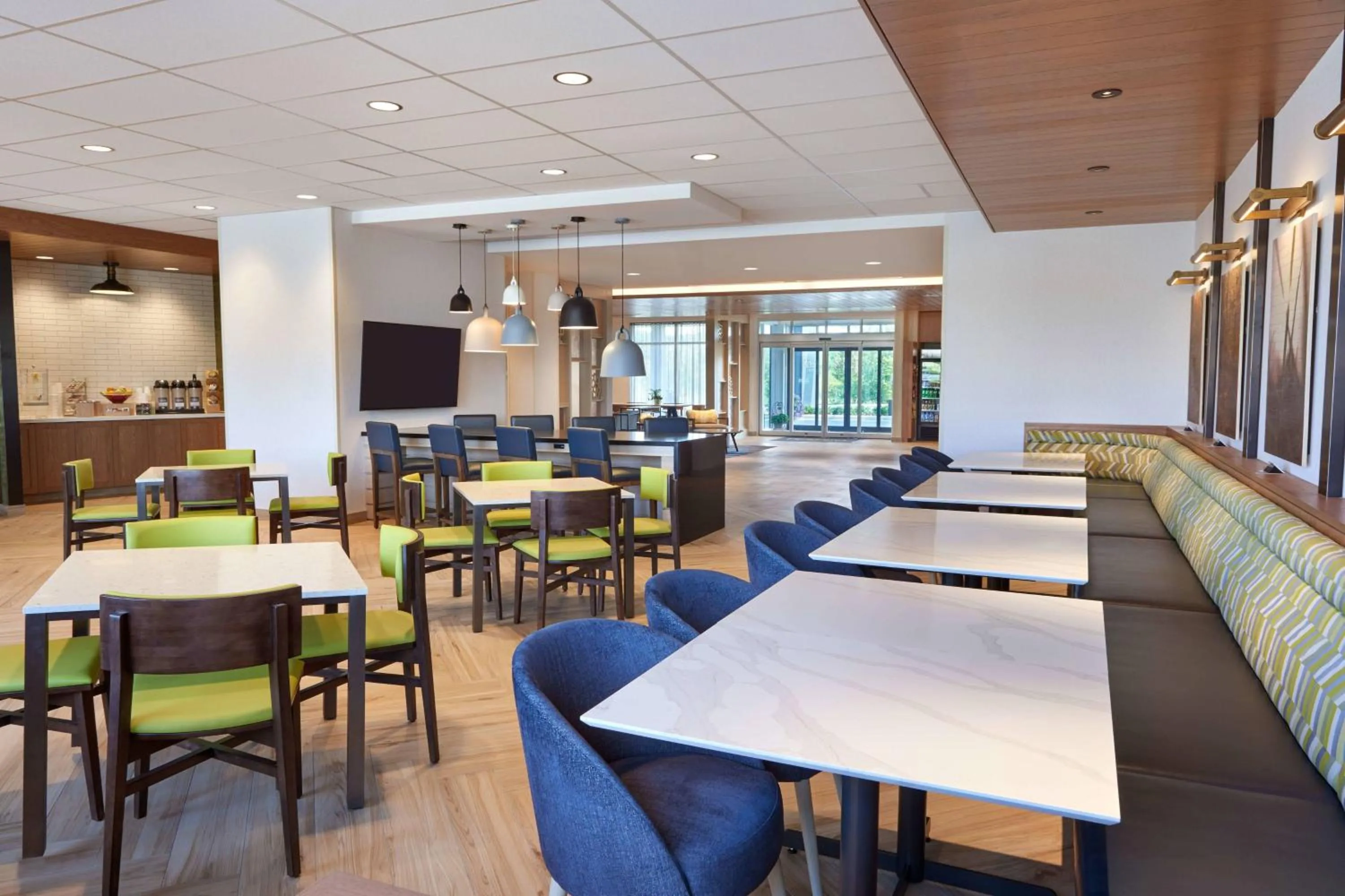 Breakfast in Fairfield by Marriott Inn & Suites Orillia