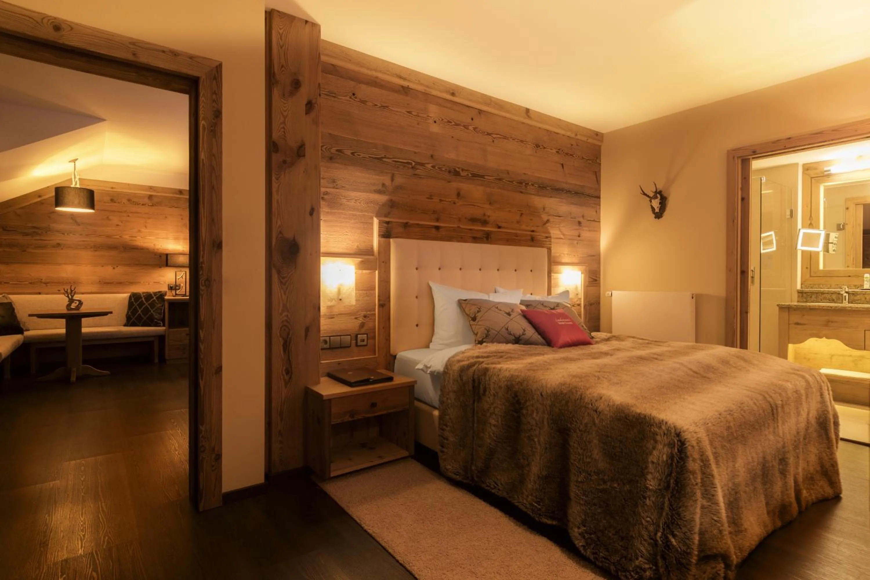 Bedroom, Bed in Wellnesshotel Oswald