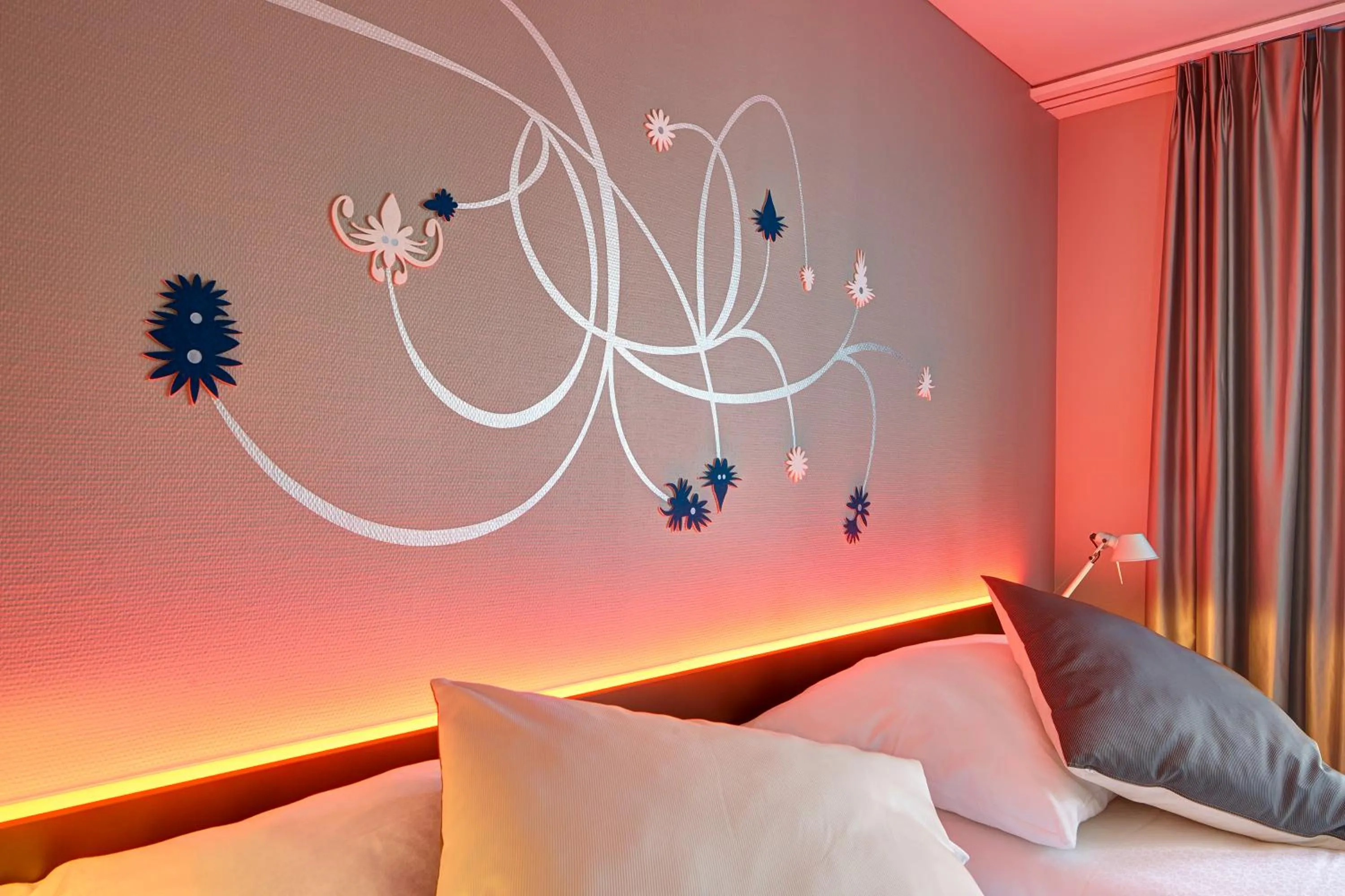 Bedroom in BOUTIQUE Hotel by Continental Park