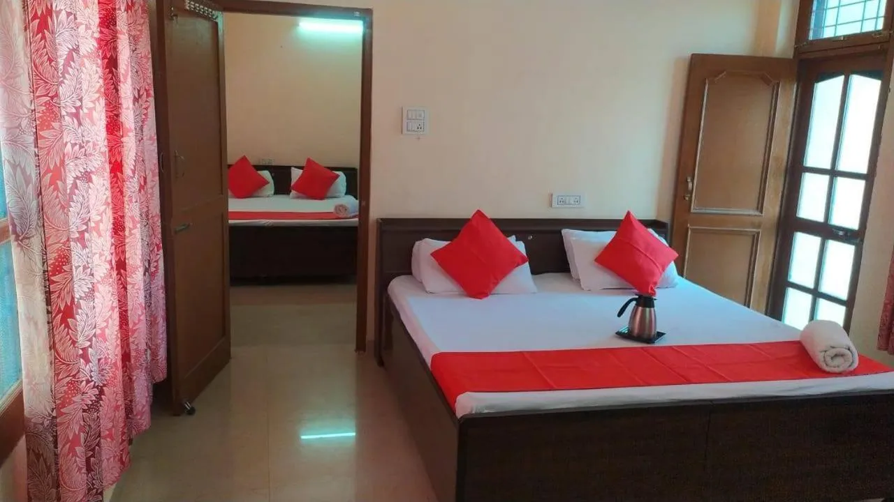 Bed in Prem Home Stay
