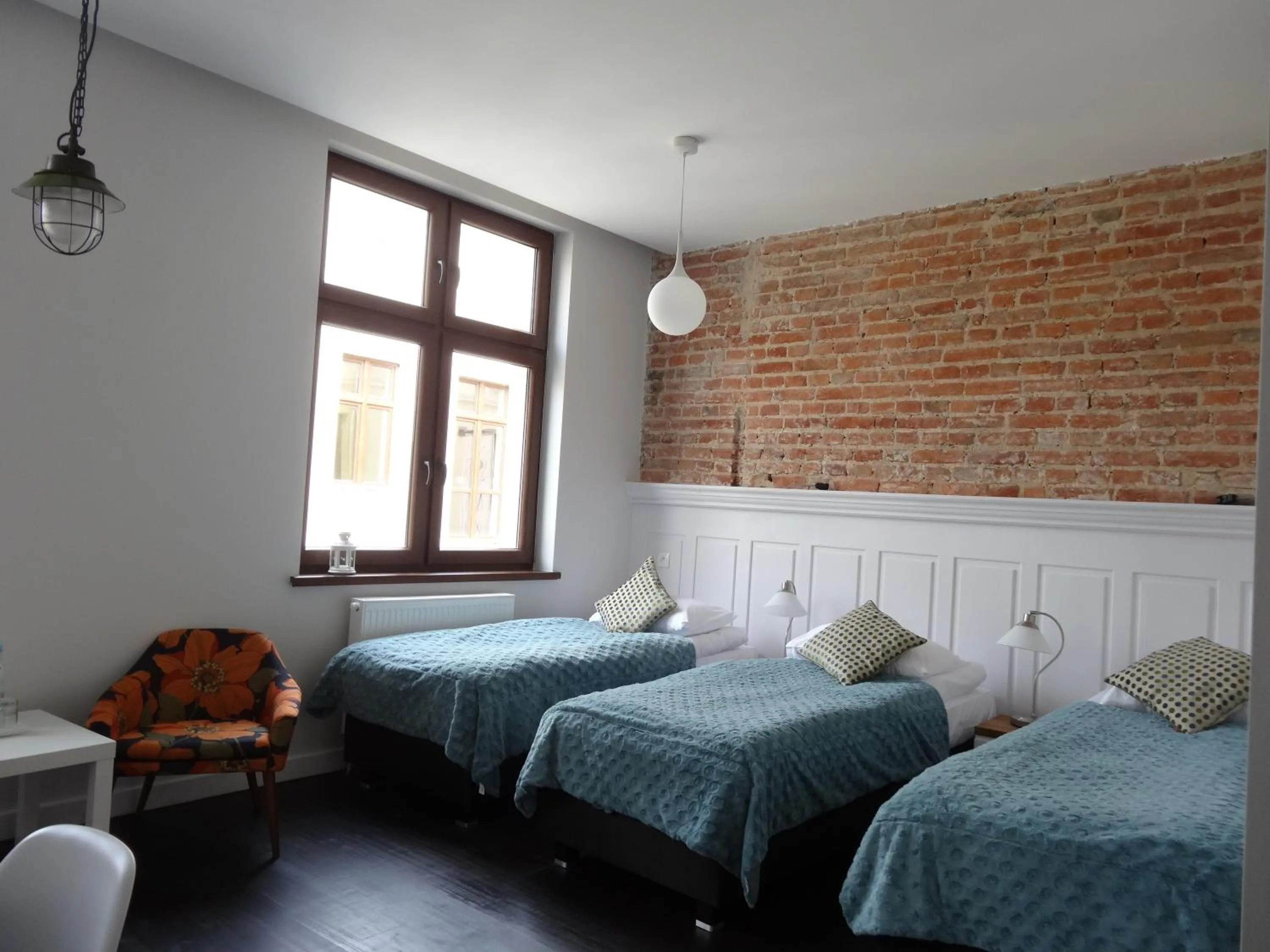 Bed in Good Time Aparthotel