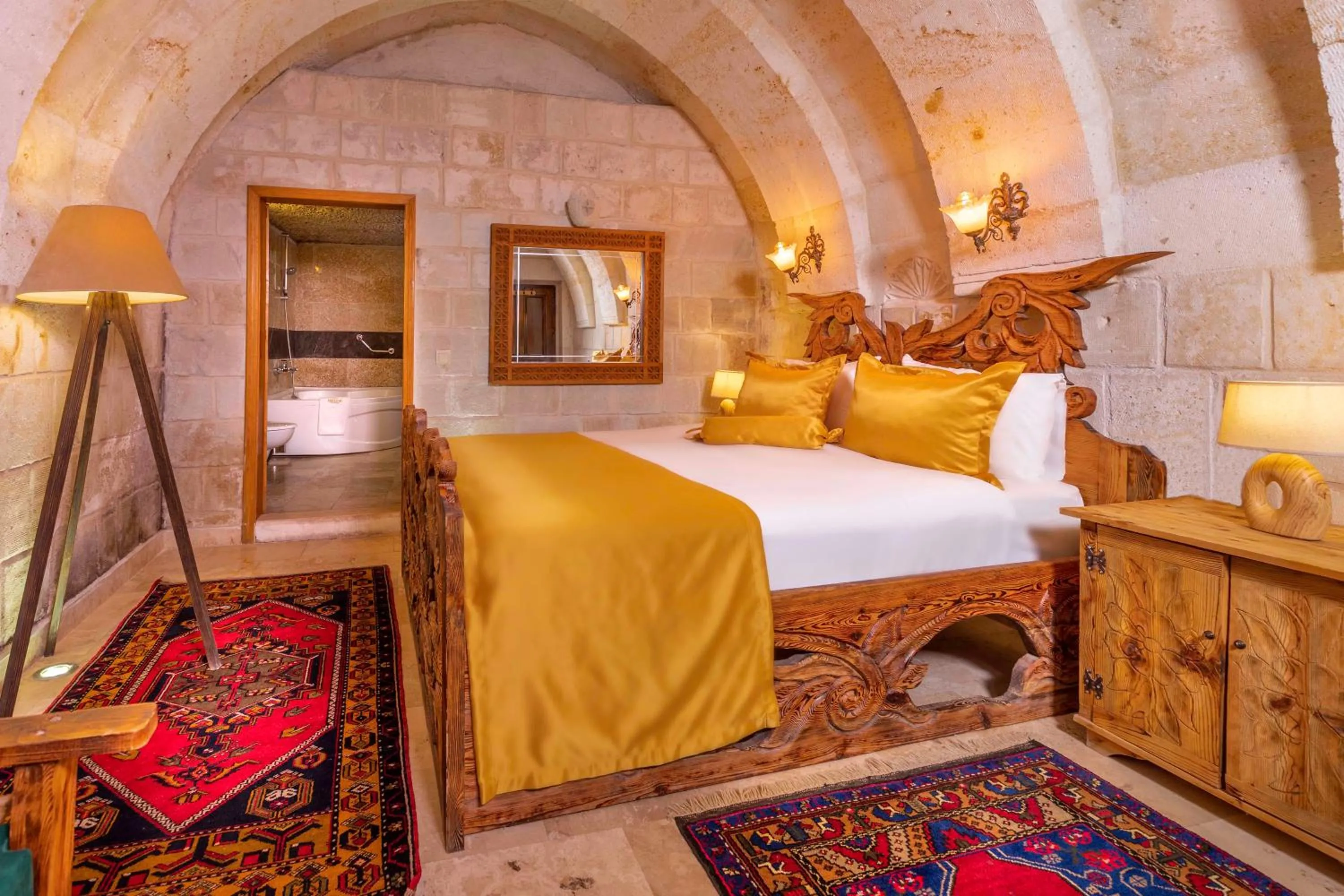 Bed in Helen Cave Suites