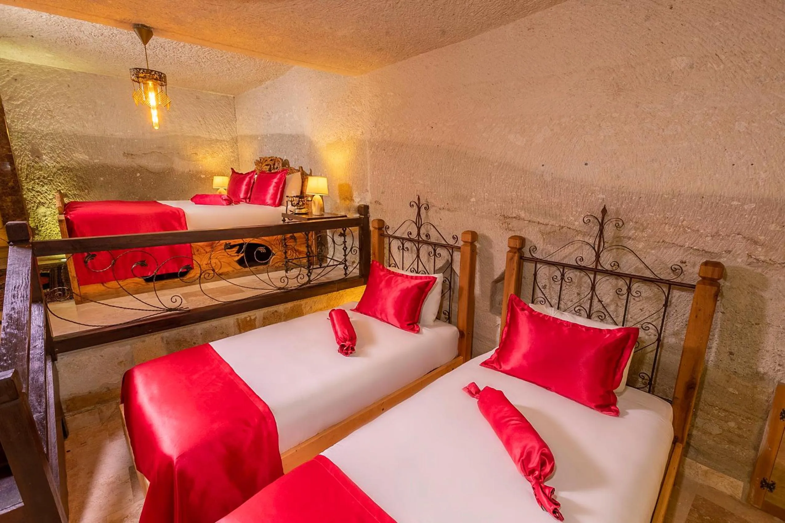 Bed in Helen Cave Suites