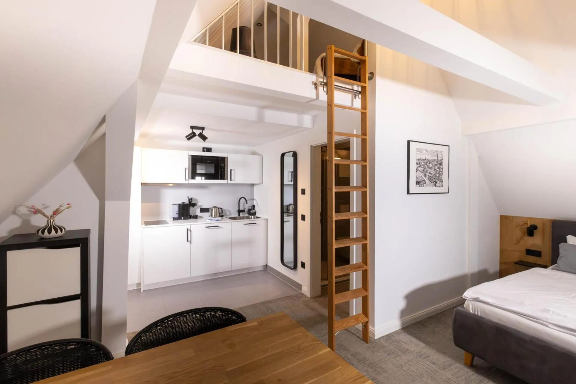 Bedroom, Bed in Wertschätzer Hotel - Krumme Str