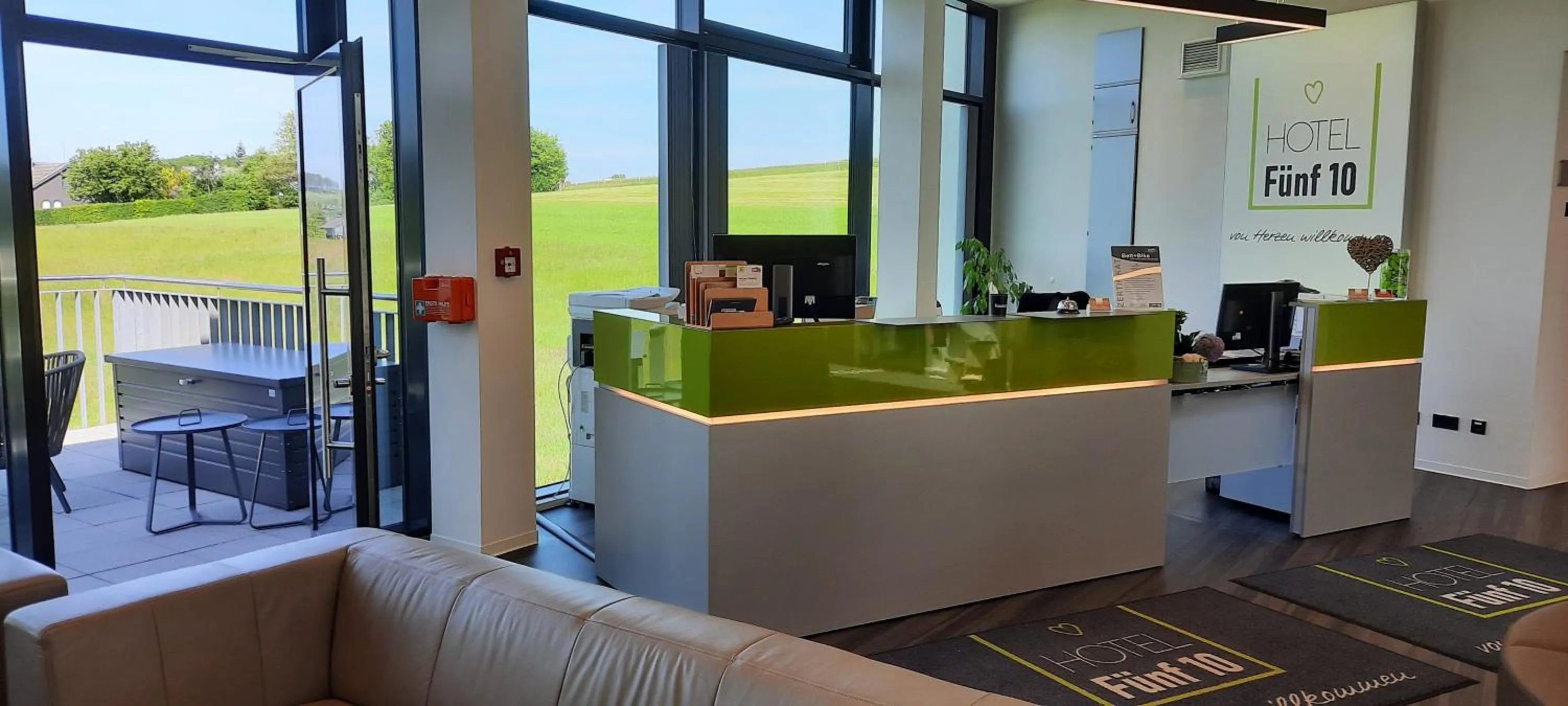 Lobby or reception in Hotel FÜNF10