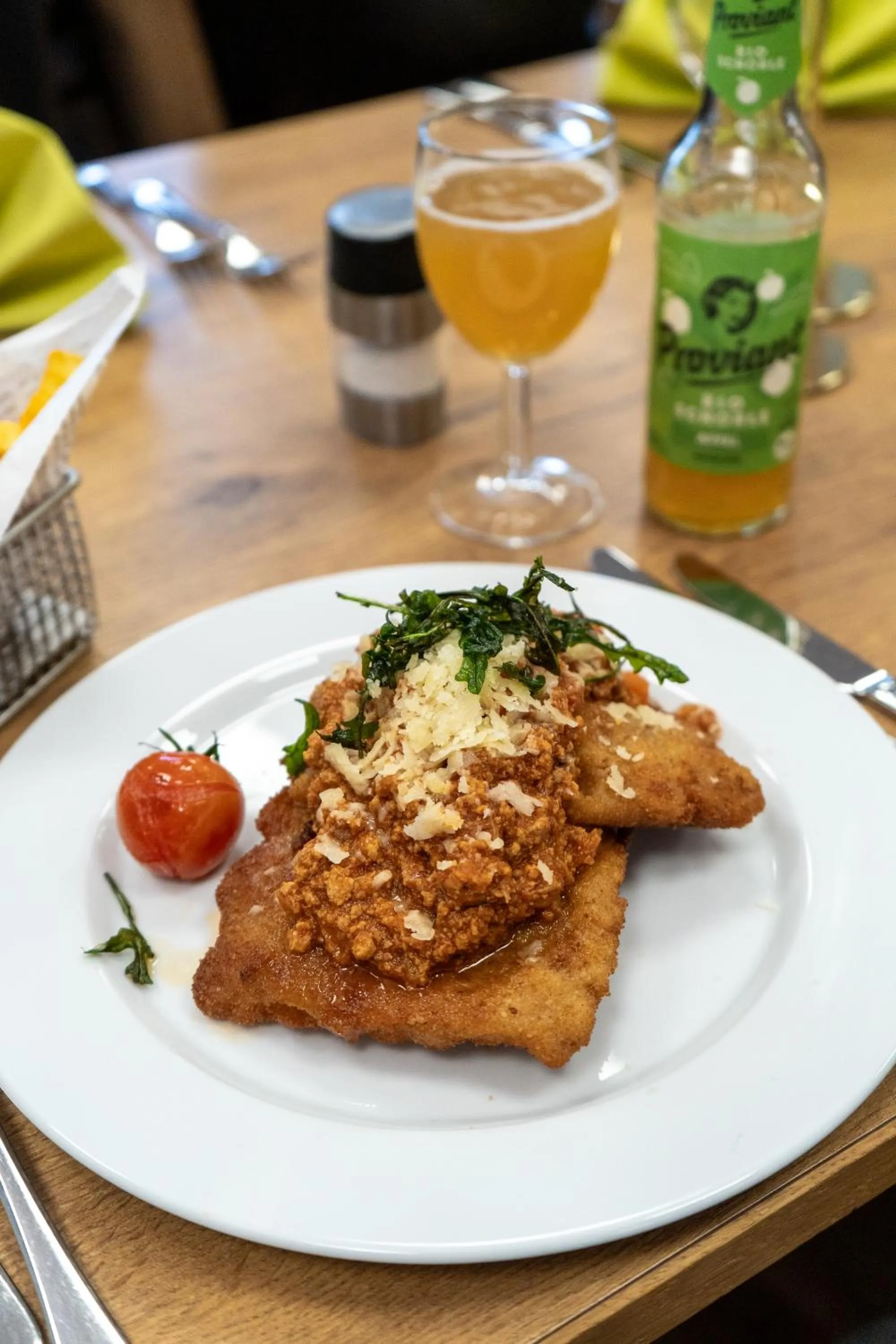 Restaurant/places to eat in Hotel FÜNF10