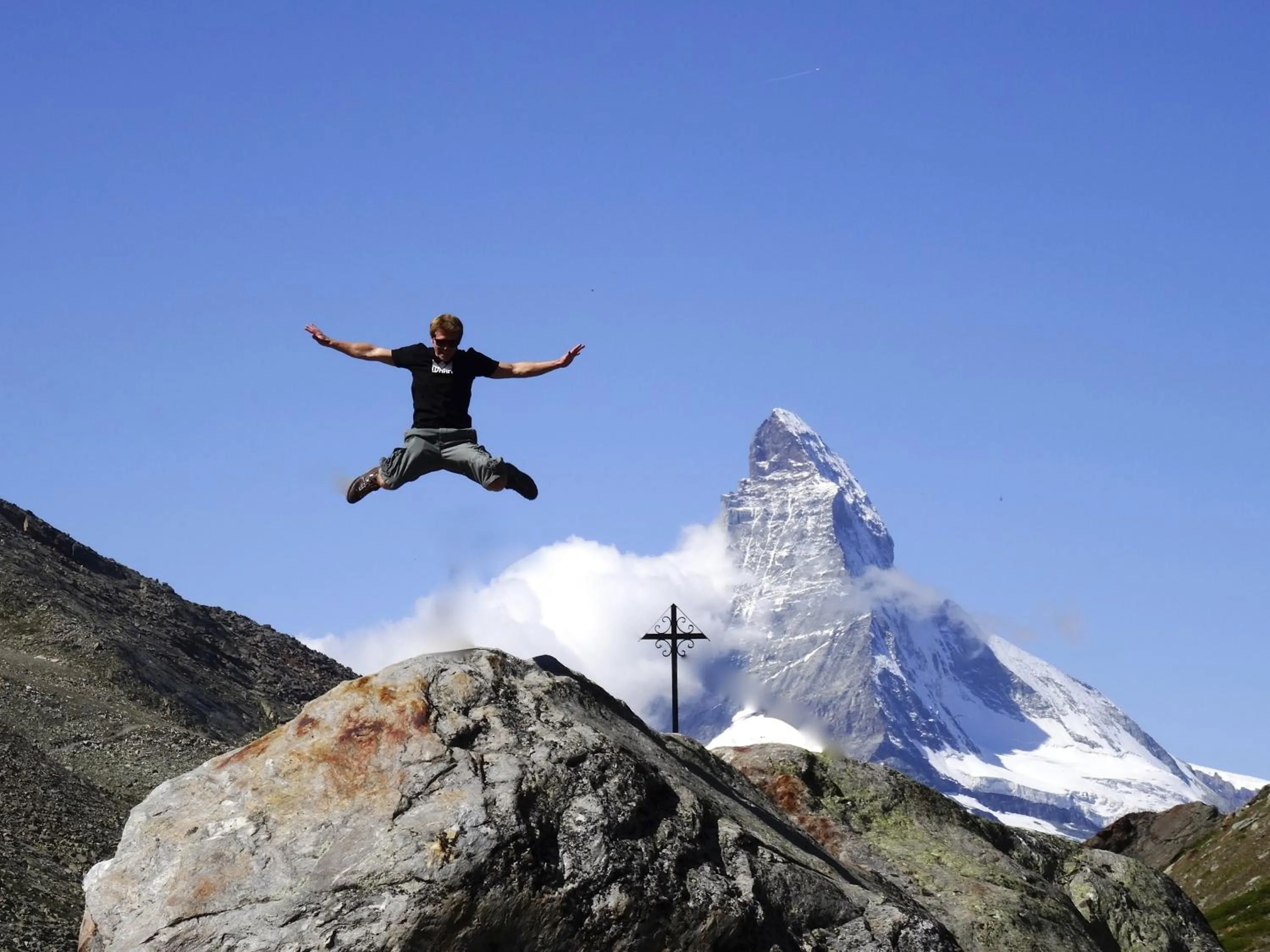 Skiing in Le Petit CHARME-INN