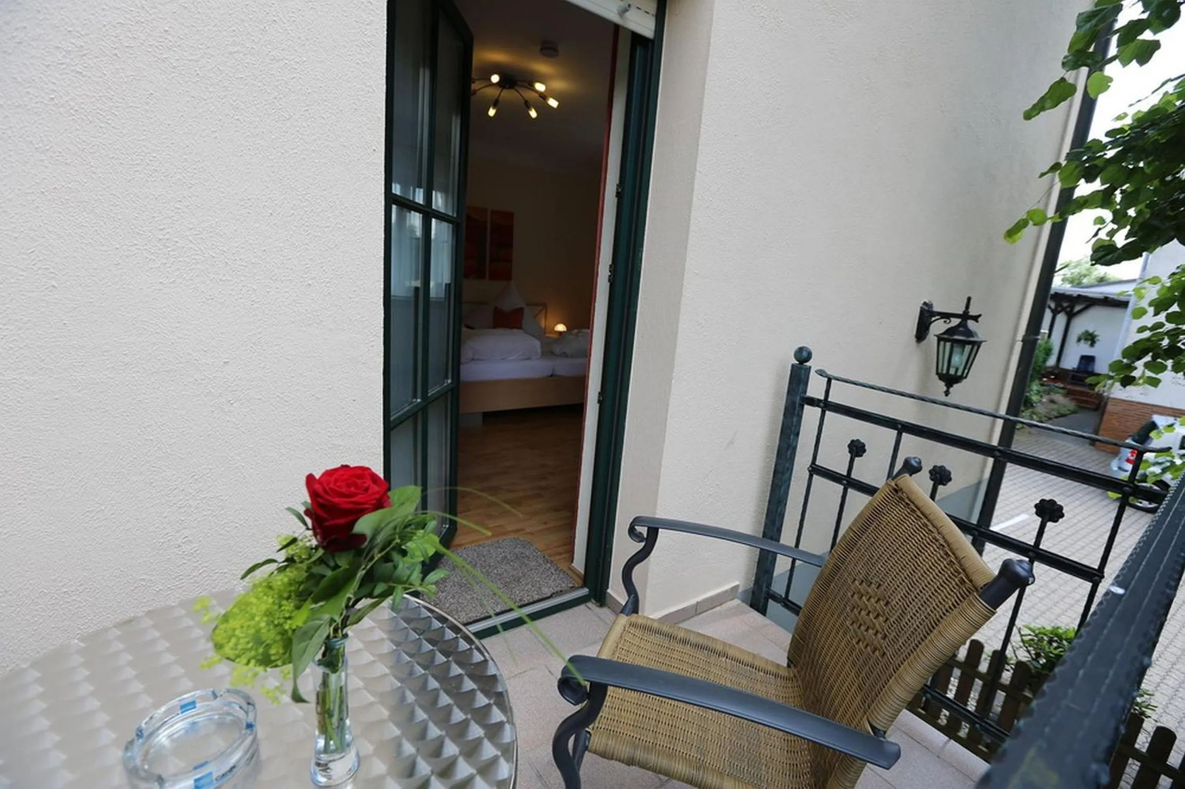 Patio in Landhotel Villa Moritz garni