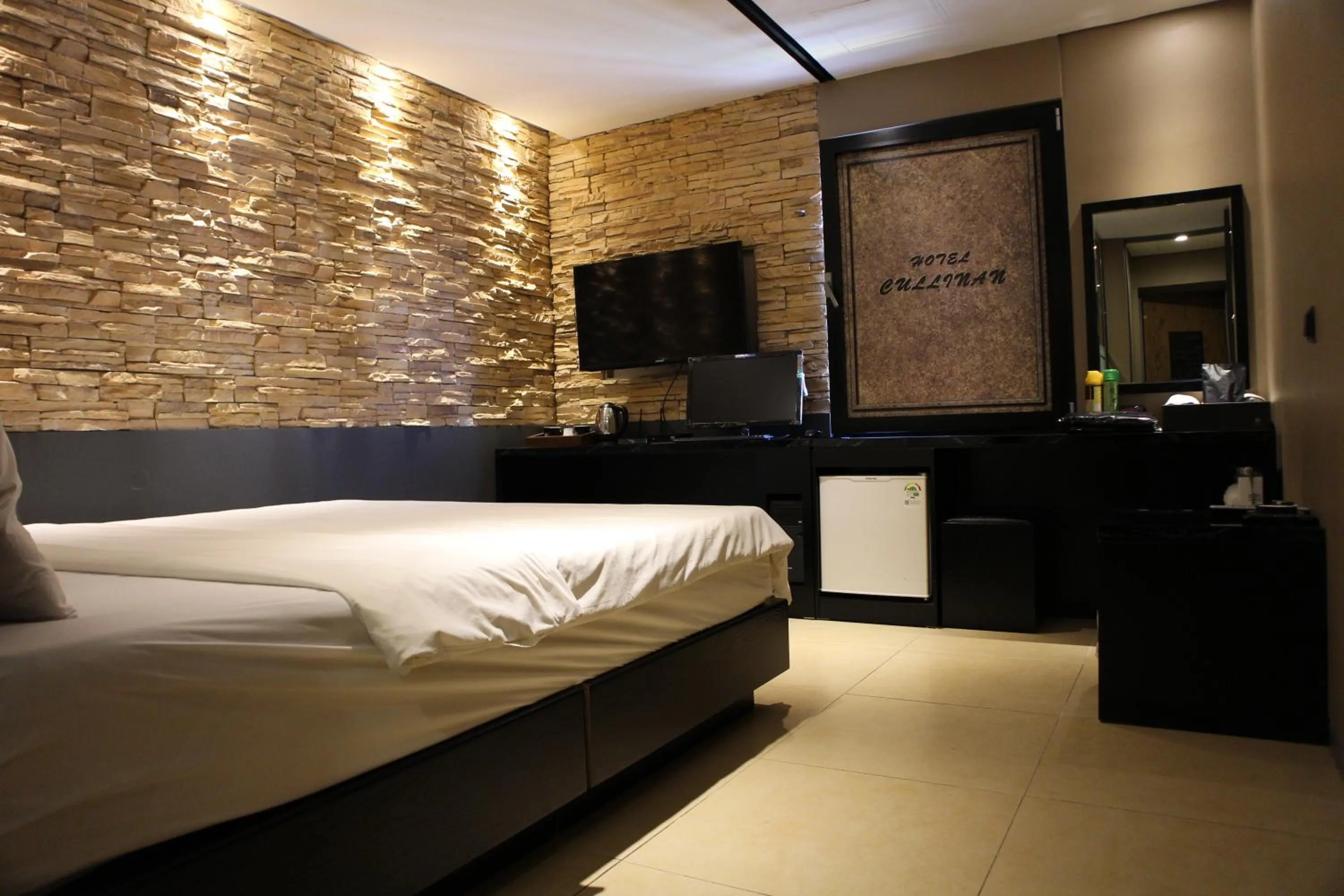 Bed in Hotel Cullinan jongno