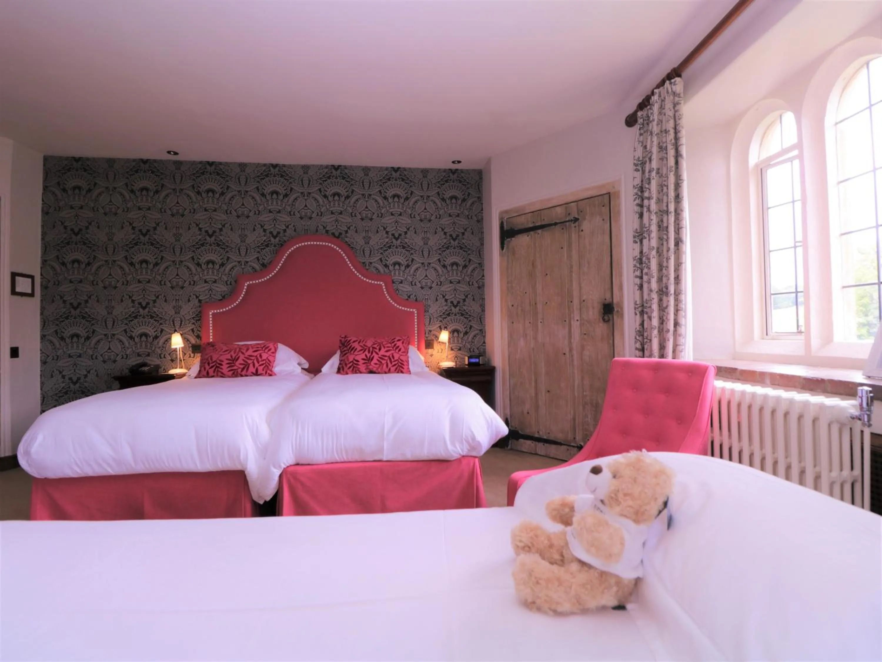 Bedroom, Bed in Leeds Castle Maiden's Tower