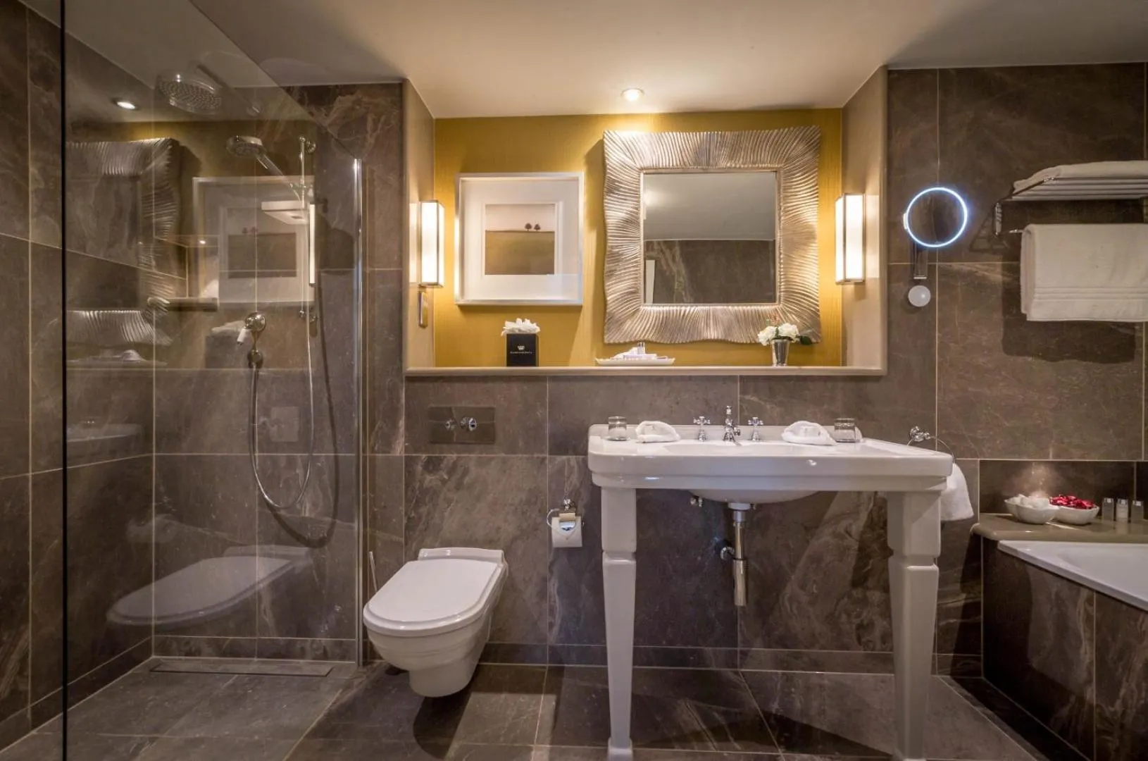 Bathroom in Dromoland Castle