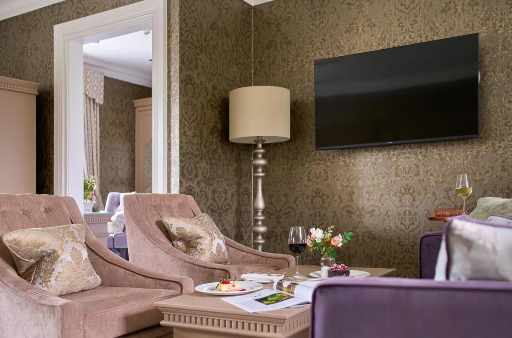 Seating area in Dromoland Castle