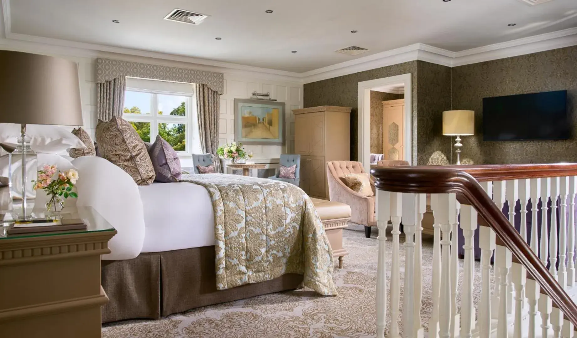 Stateroom Twin in Dromoland Castle Stateroom Twin in Dromoland Castle