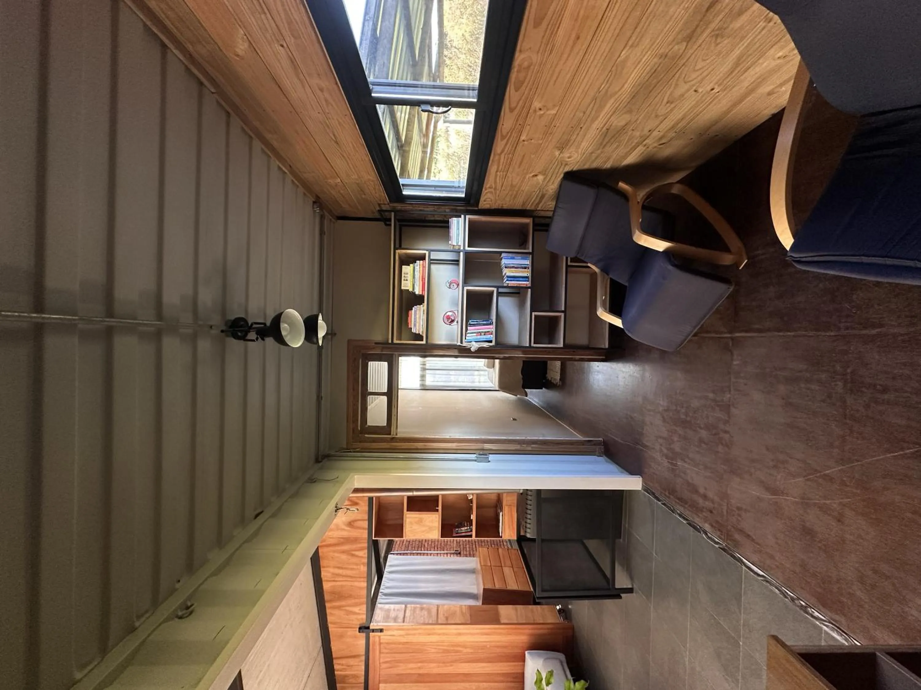 Caliu Earthship Ecolodge