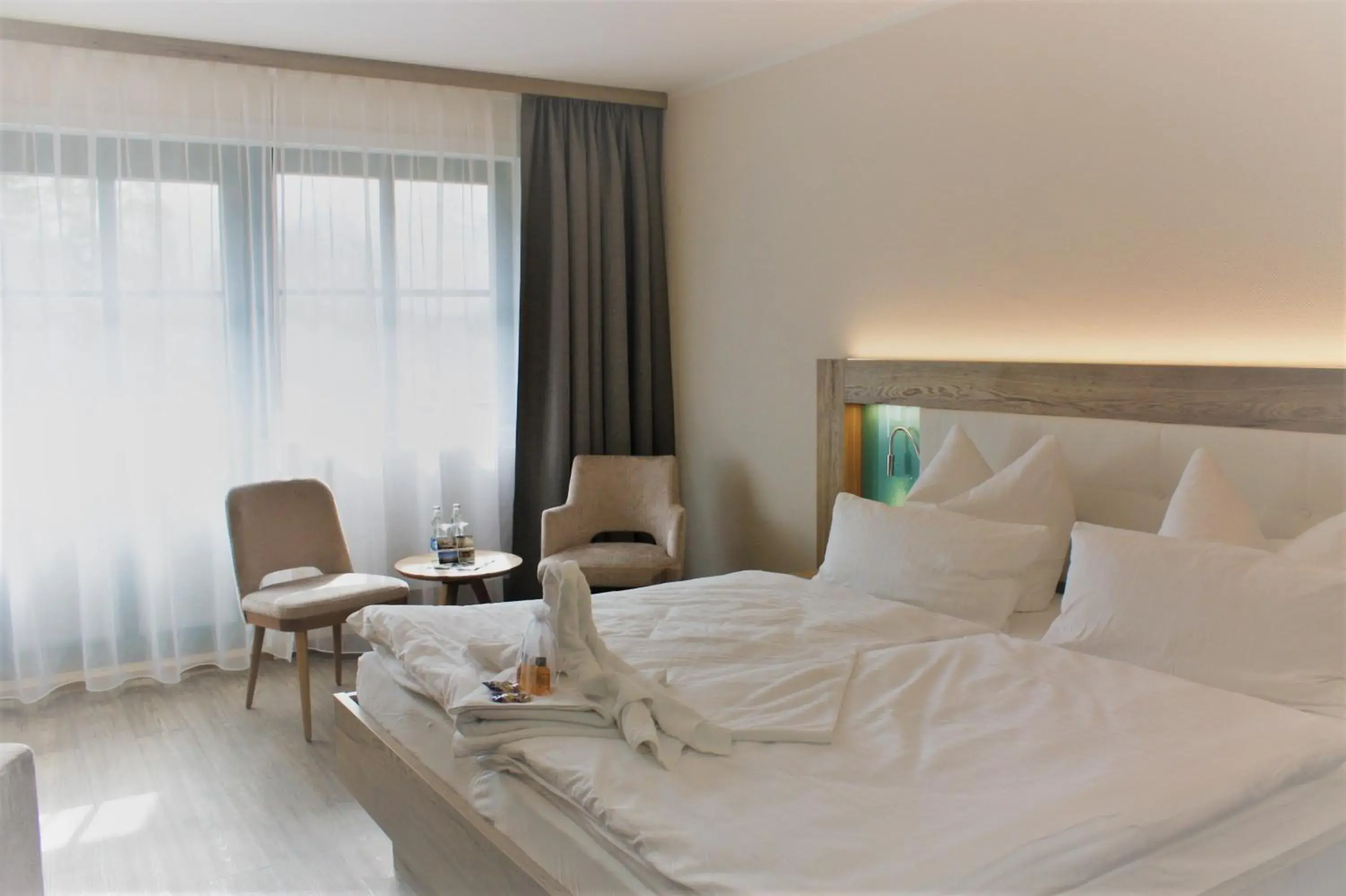 Double Room in Hotel & Restaurant Lenzer Krug Double Room in Hotel & Restaurant Lenzer Krug