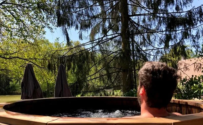 Open Air Bath in Ferme Boisquillon