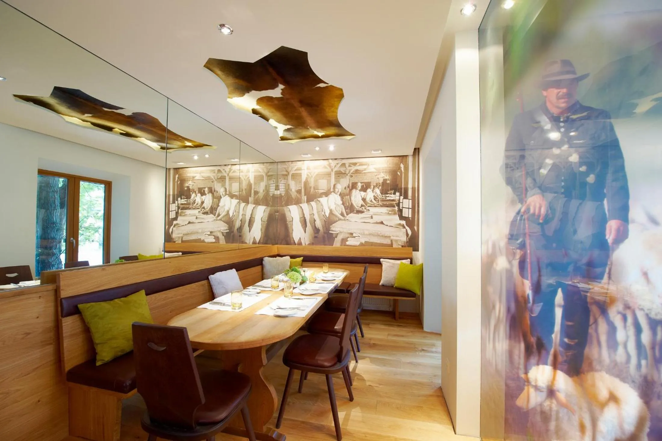 Restaurant/places to eat in Hotel-Restaurant Schwanen