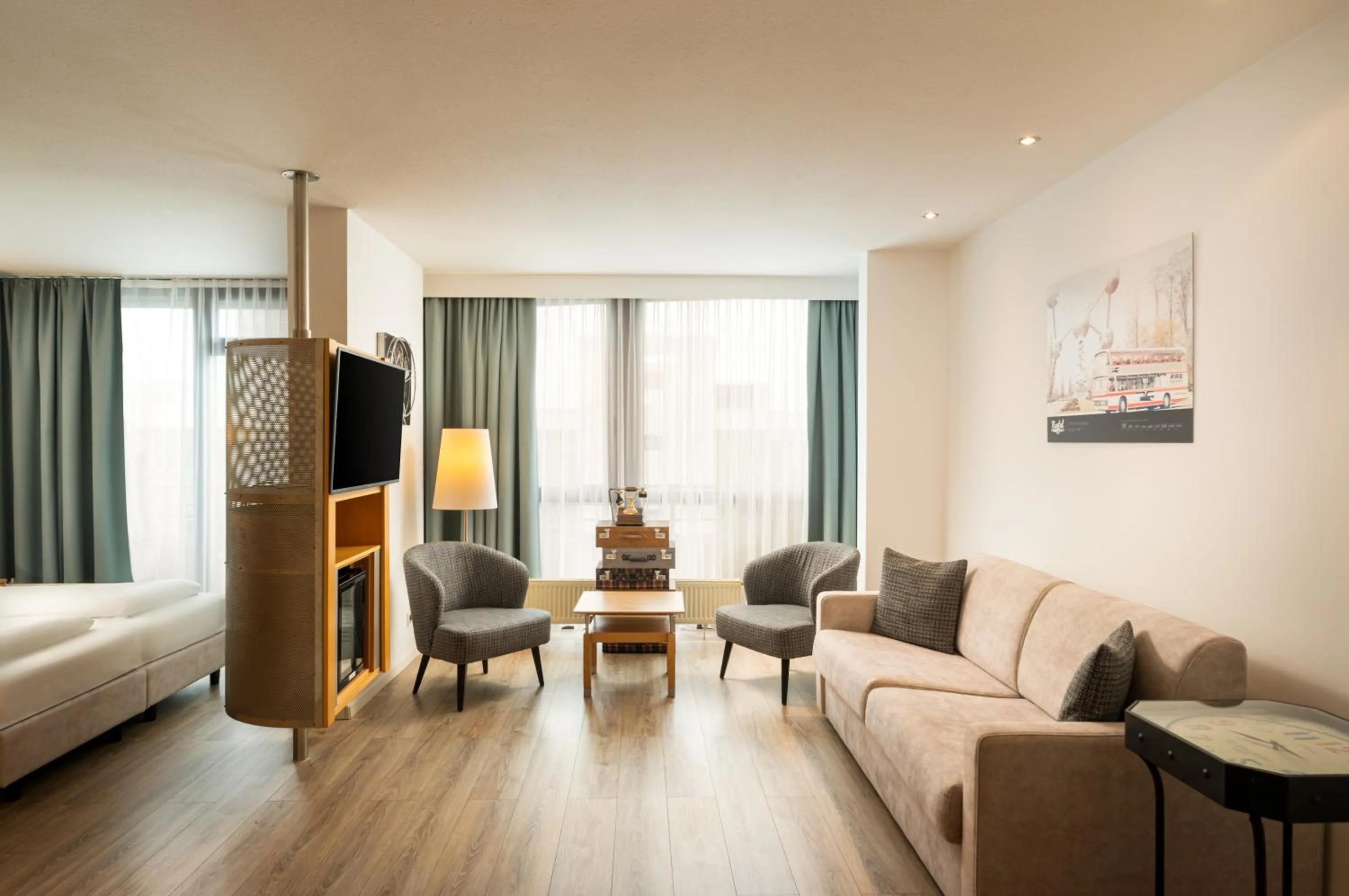 Photo of the whole room, Bed in Arthotel ANA Neotel