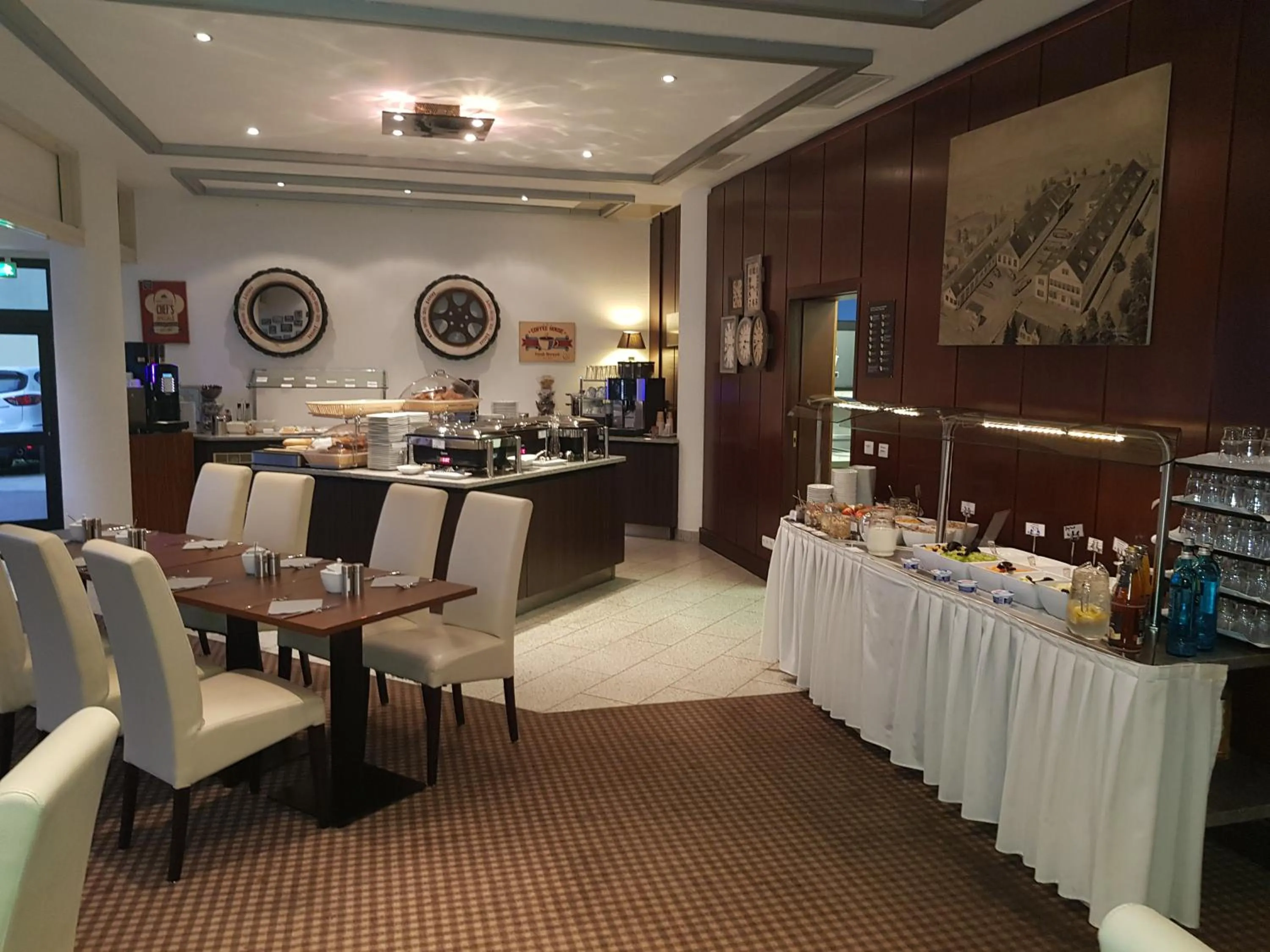 Breakfast in Arthotel ANA Neotel