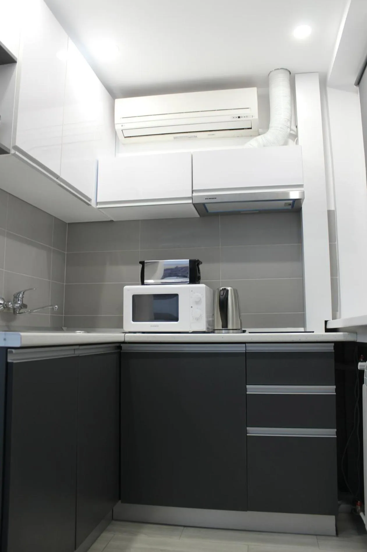 Coffee/tea facilities in Luxury City Center Apartment - Bucharest Railways Station