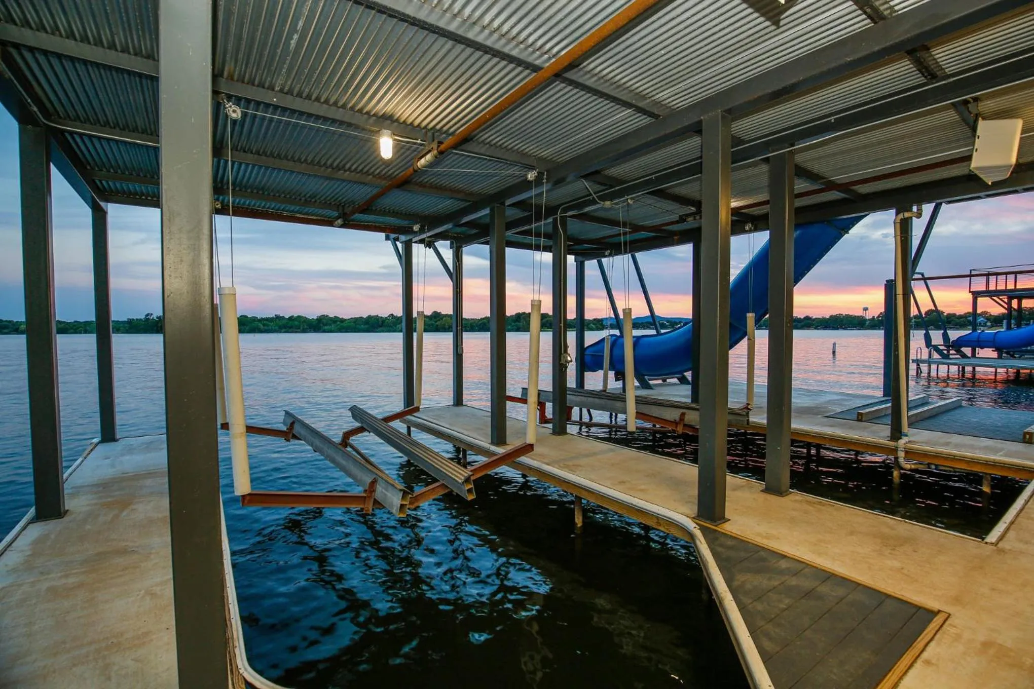 Luxury Lake LBJ House with Heated Swimming Pool and Spill Over Hot Tub and 2 Boat Slips