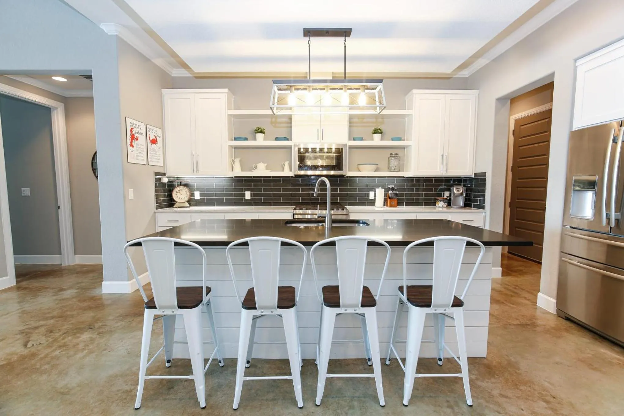 Luxury Lake LBJ House with Heated Swimming Pool and Spill Over Hot Tub and 2 Boat Slips