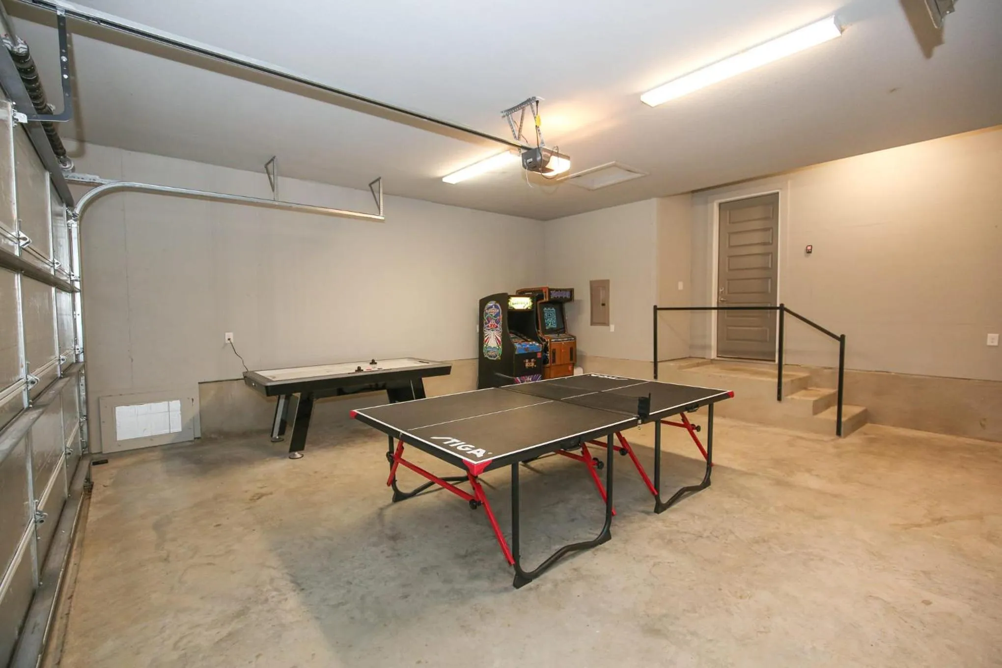 Luxury Lake LBJ House with Heated Swimming Pool and Spill Over Hot Tub and 2 Boat Slips