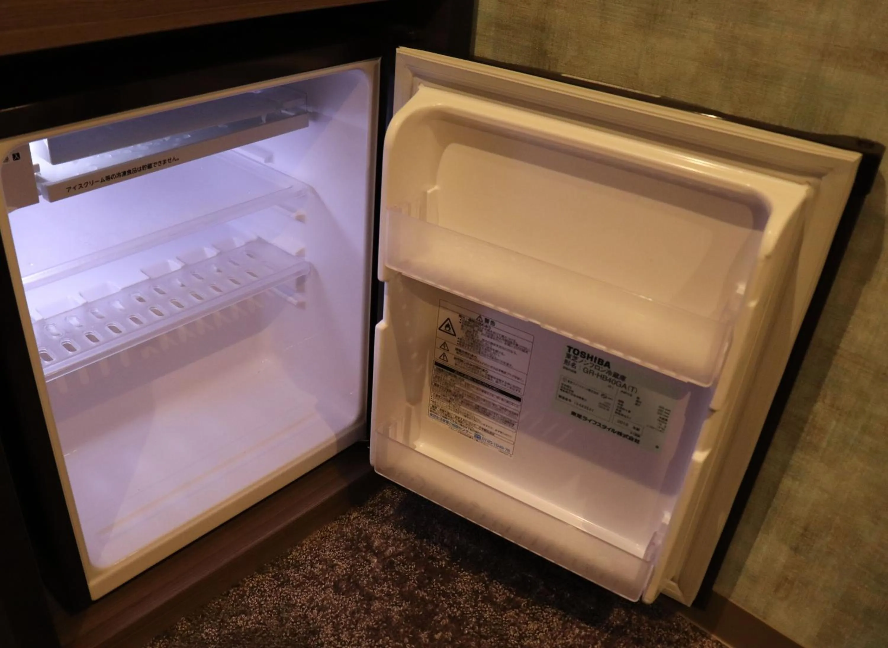 Photo of the whole room in Tourist Inn Kochi