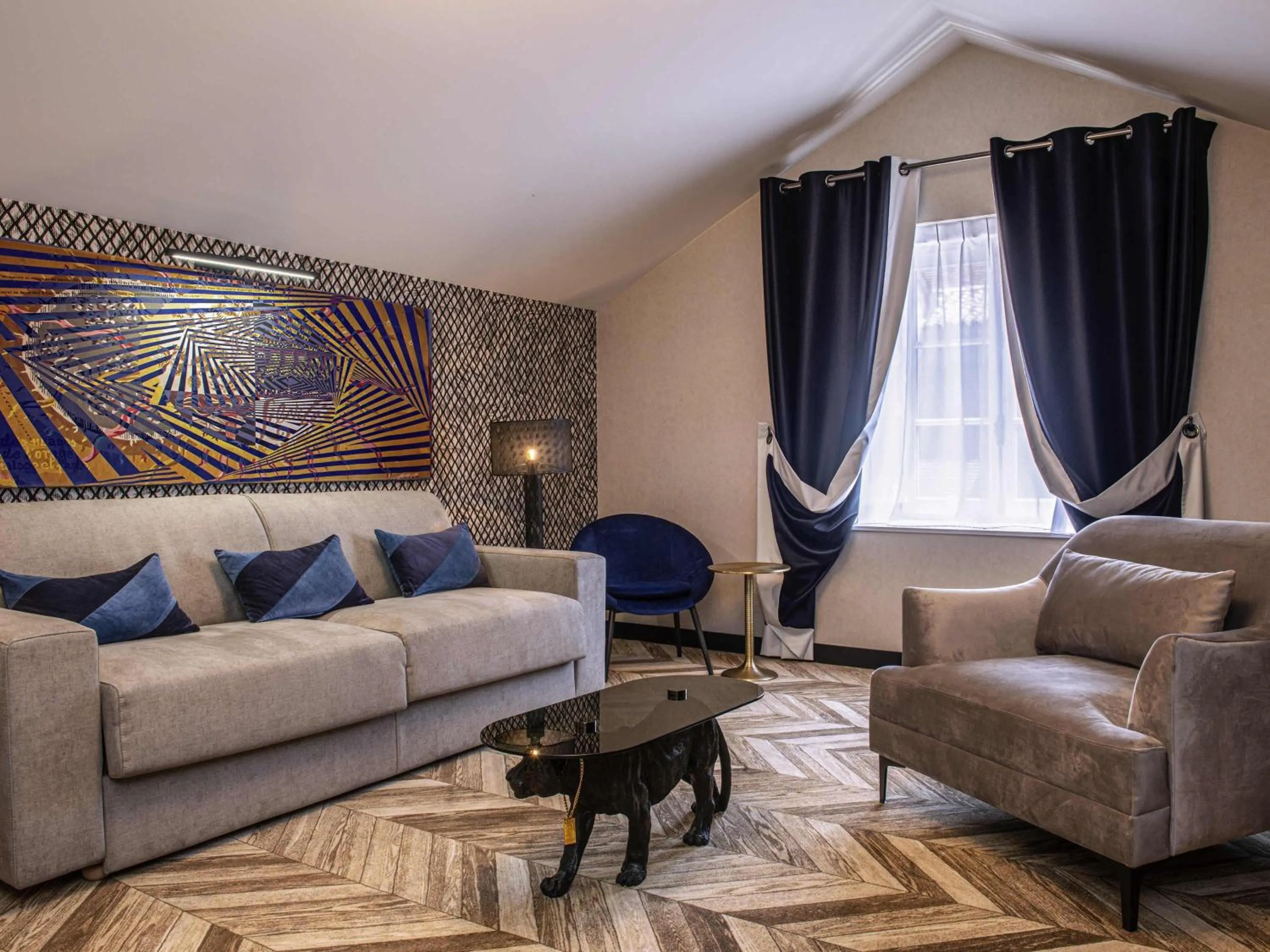 Bedroom in Mercure Figeac Viguier du Roy