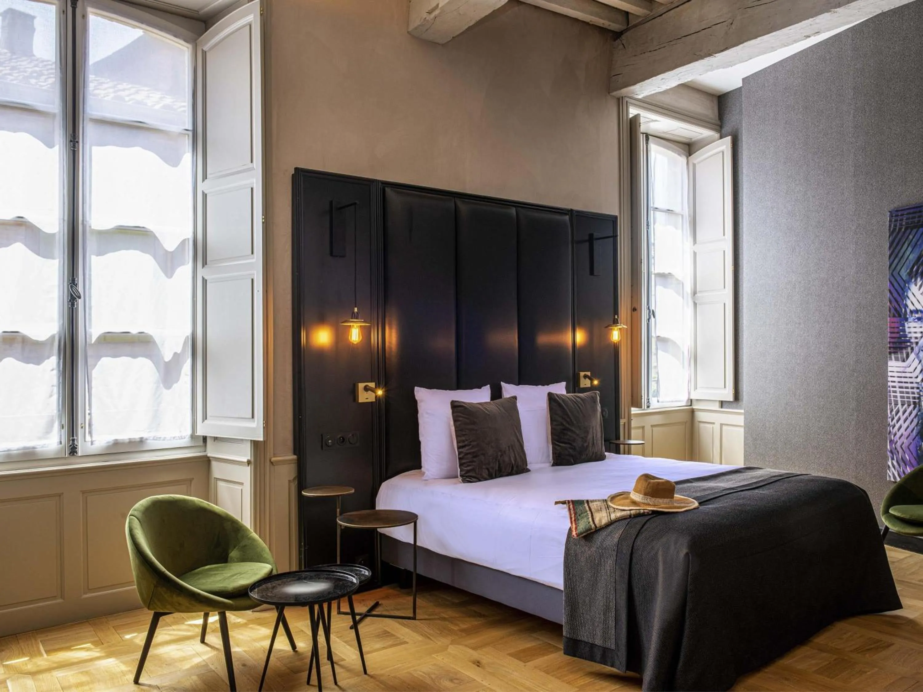 Bedroom, Bed in Mercure Figeac Viguier du Roy