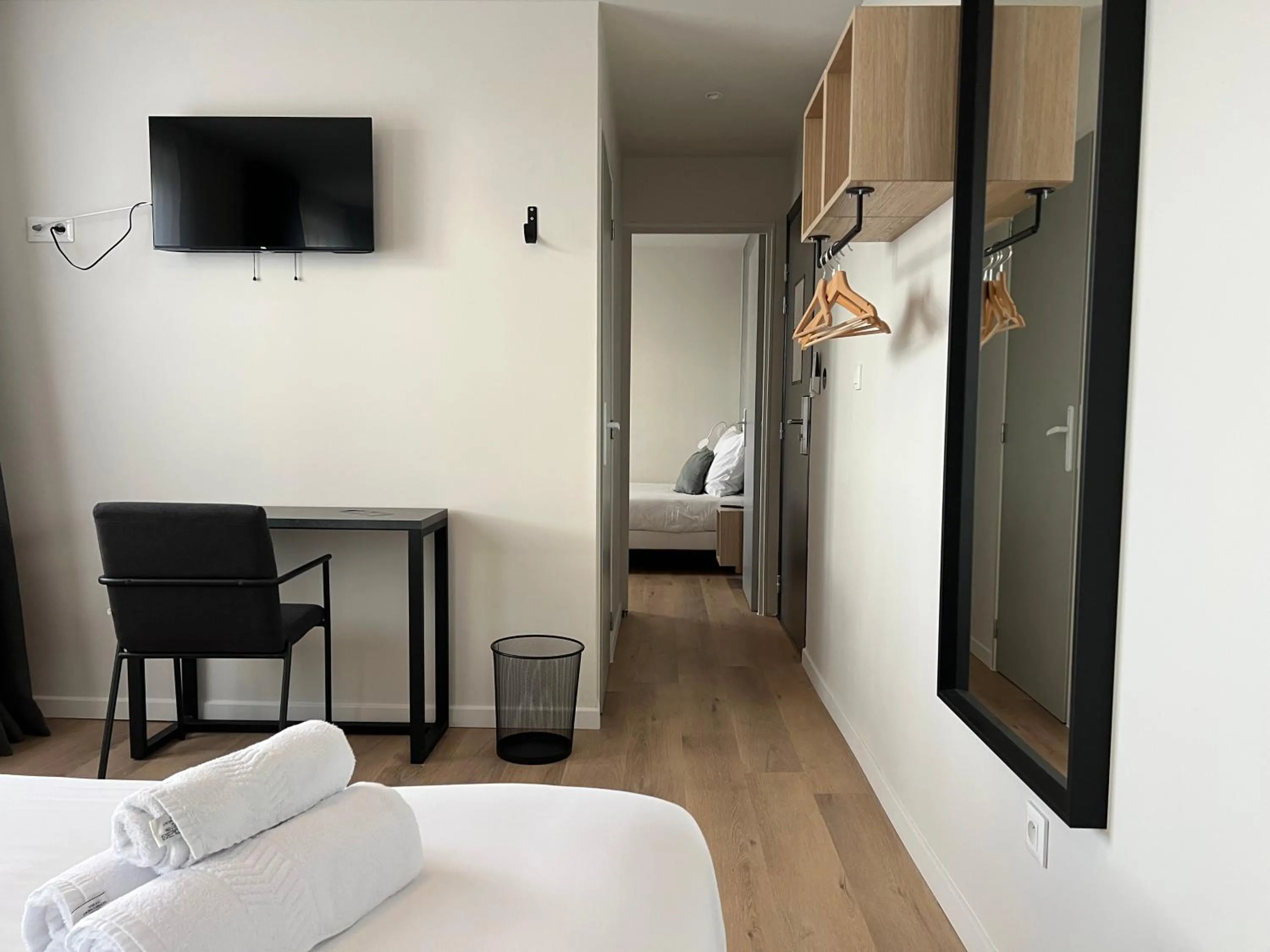 Bed in Hôtel Le Ponson