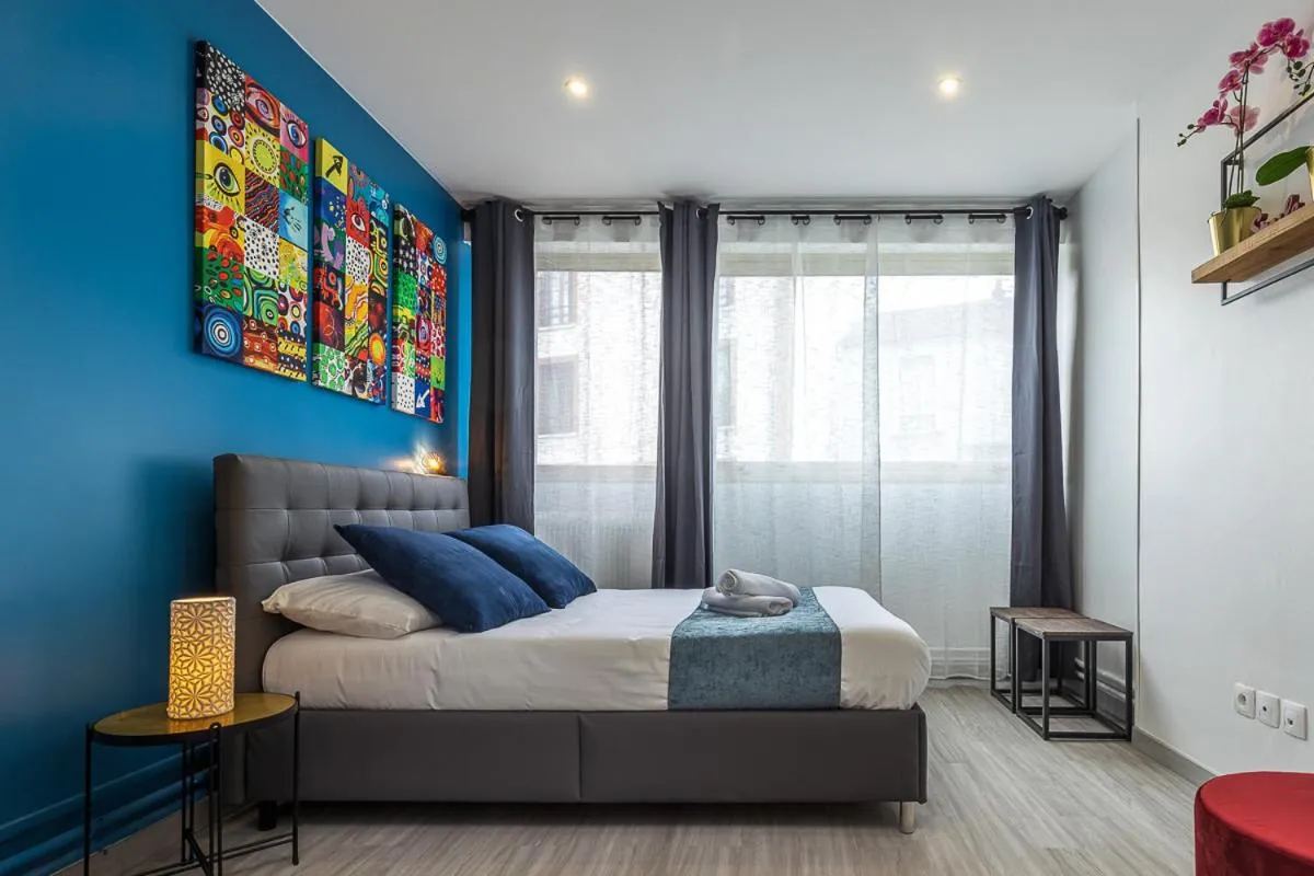 Bed in ESCAPE time - Paris