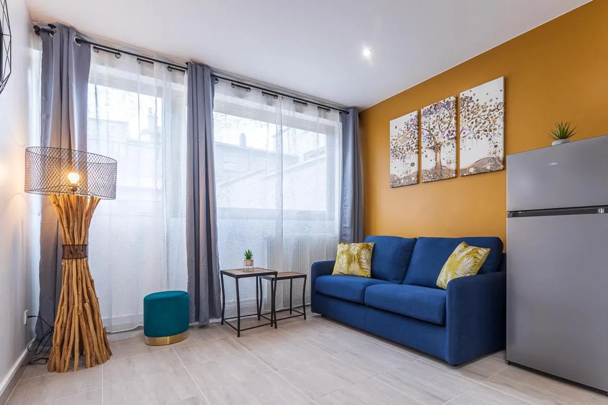 Living room in ESCAPE time - Paris