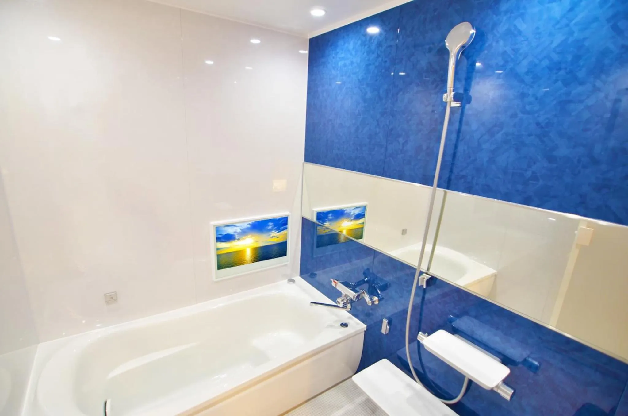 Shower in Hotel ZALA