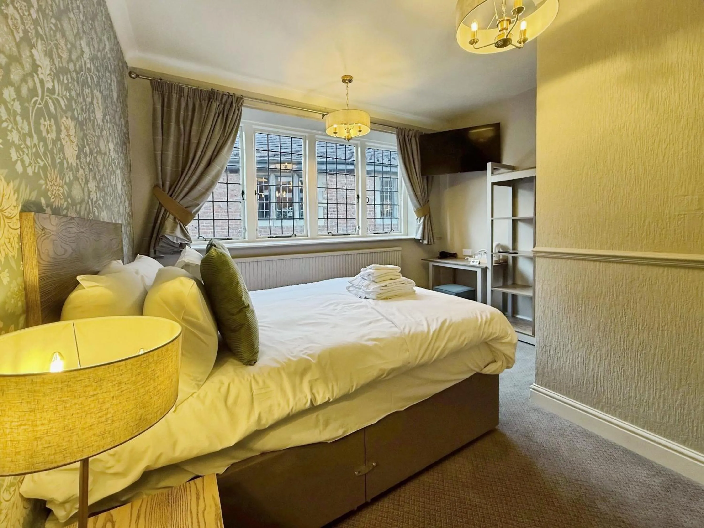 Bed in The Roman Bath