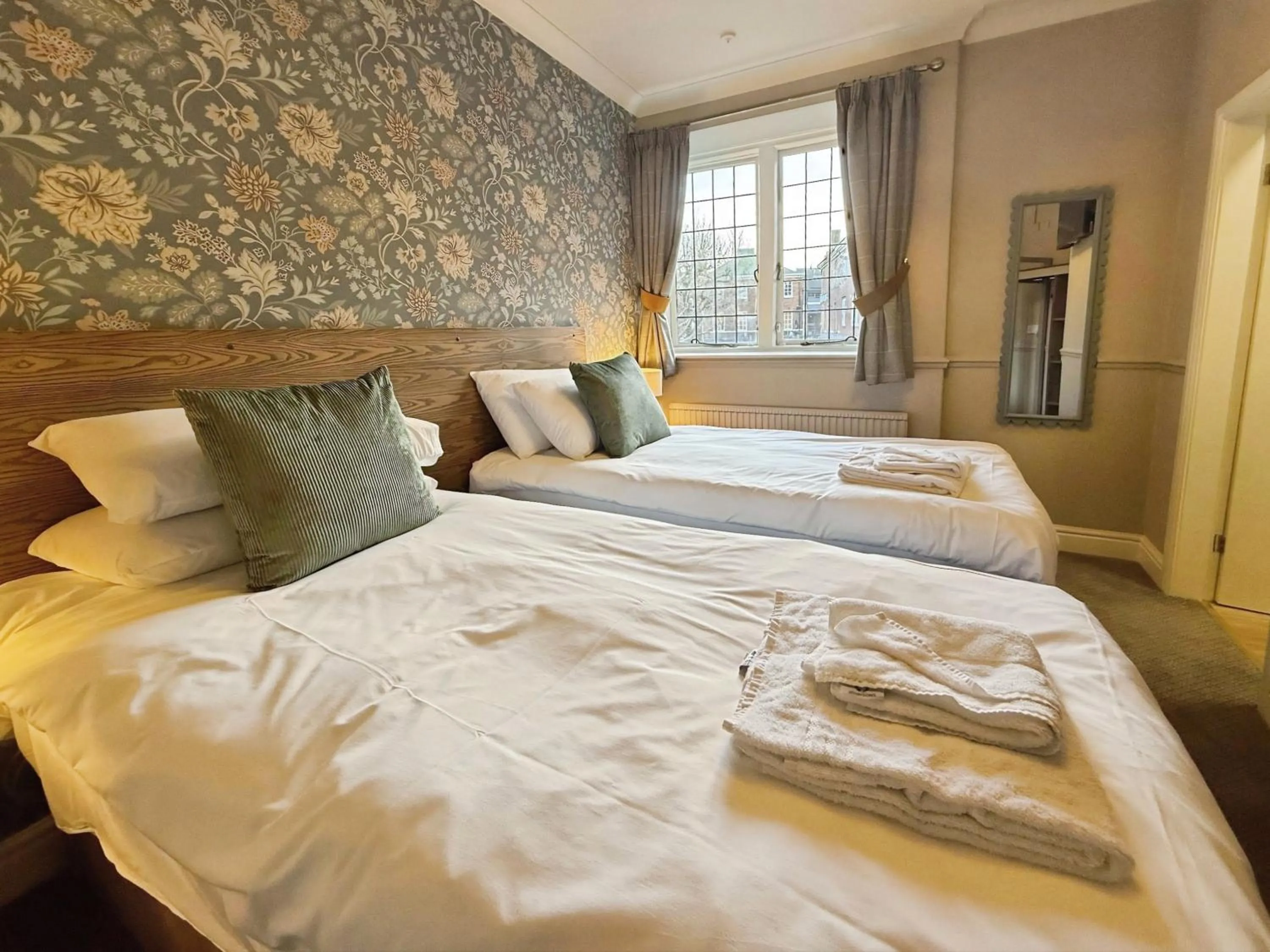 Bed in The Roman Bath