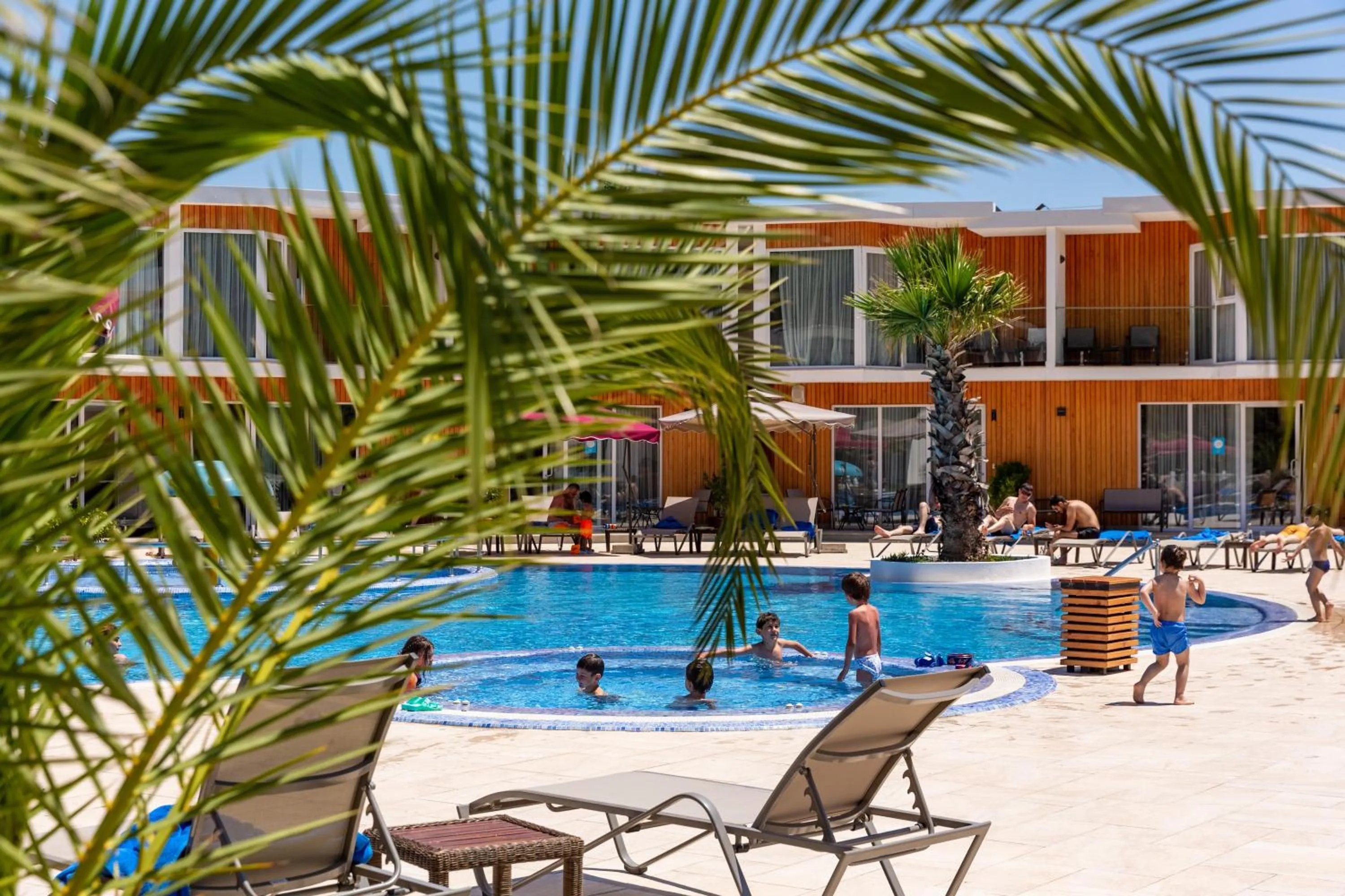 Swimming pool in Riva Hill Resort Lankaran