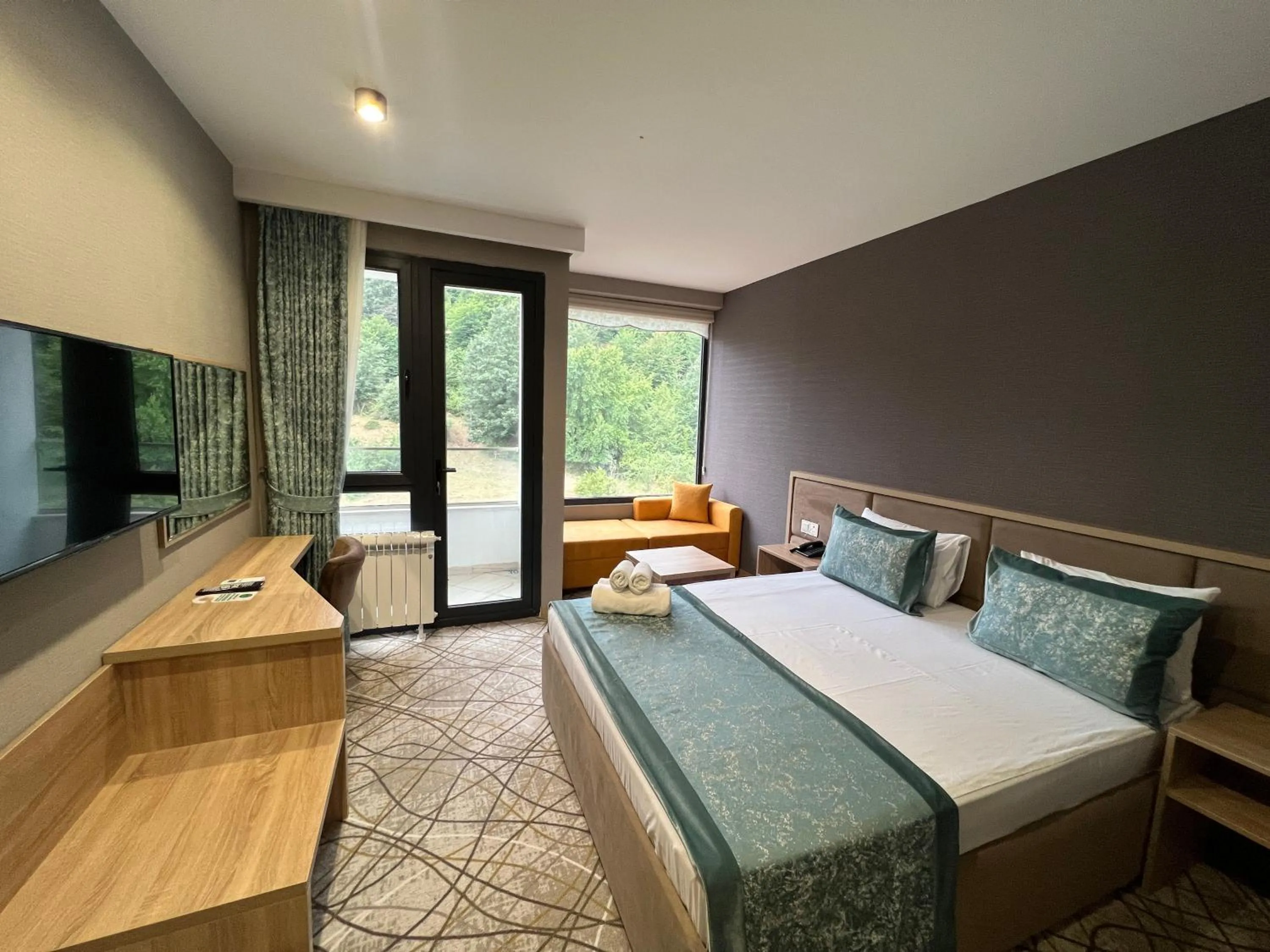 Photo of the whole room, Bed in Riva Hill Resort Lankaran