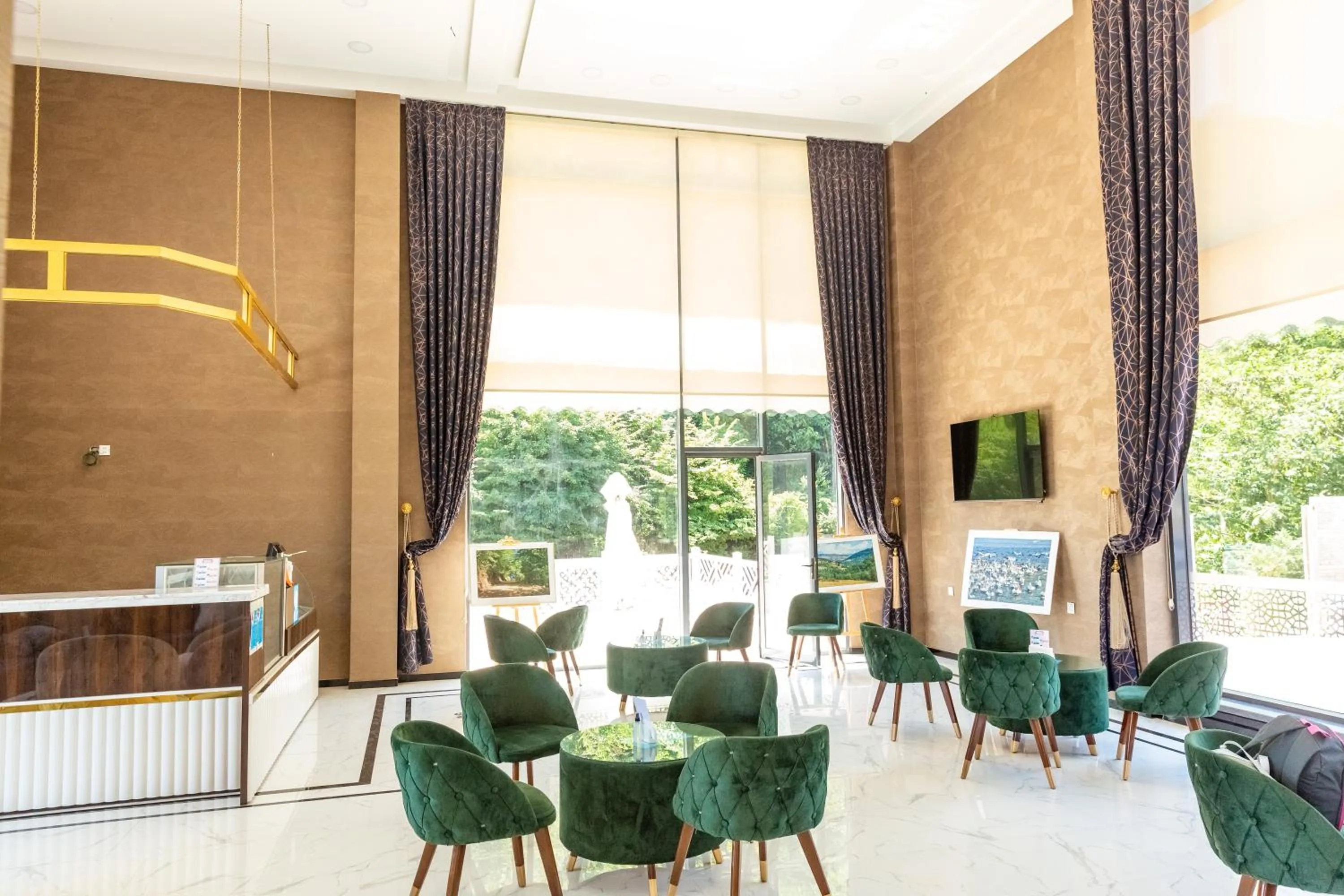 Lobby or reception in Riva Hill Resort Lankaran