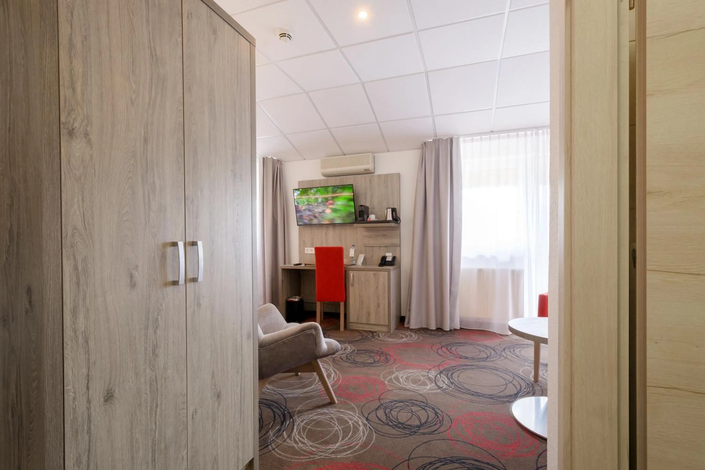 Photo of the whole room in Hotel Engelhorn