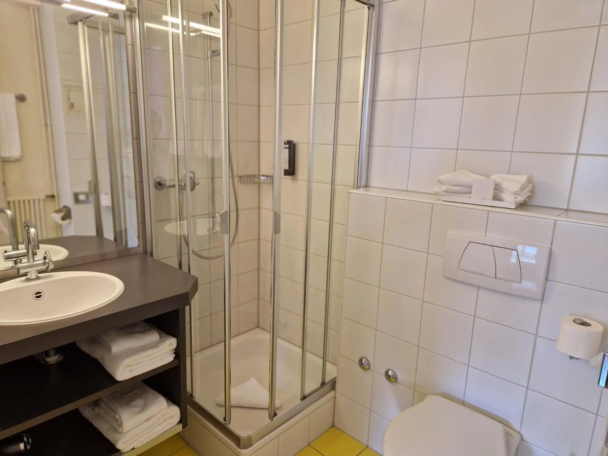 Shower in Boutique Hotel KARL