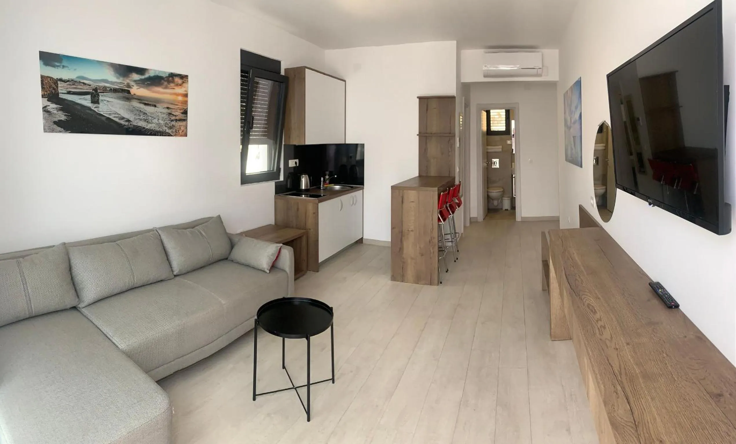 TV and multimedia in REZEVICI BOUTIQUE VILLA