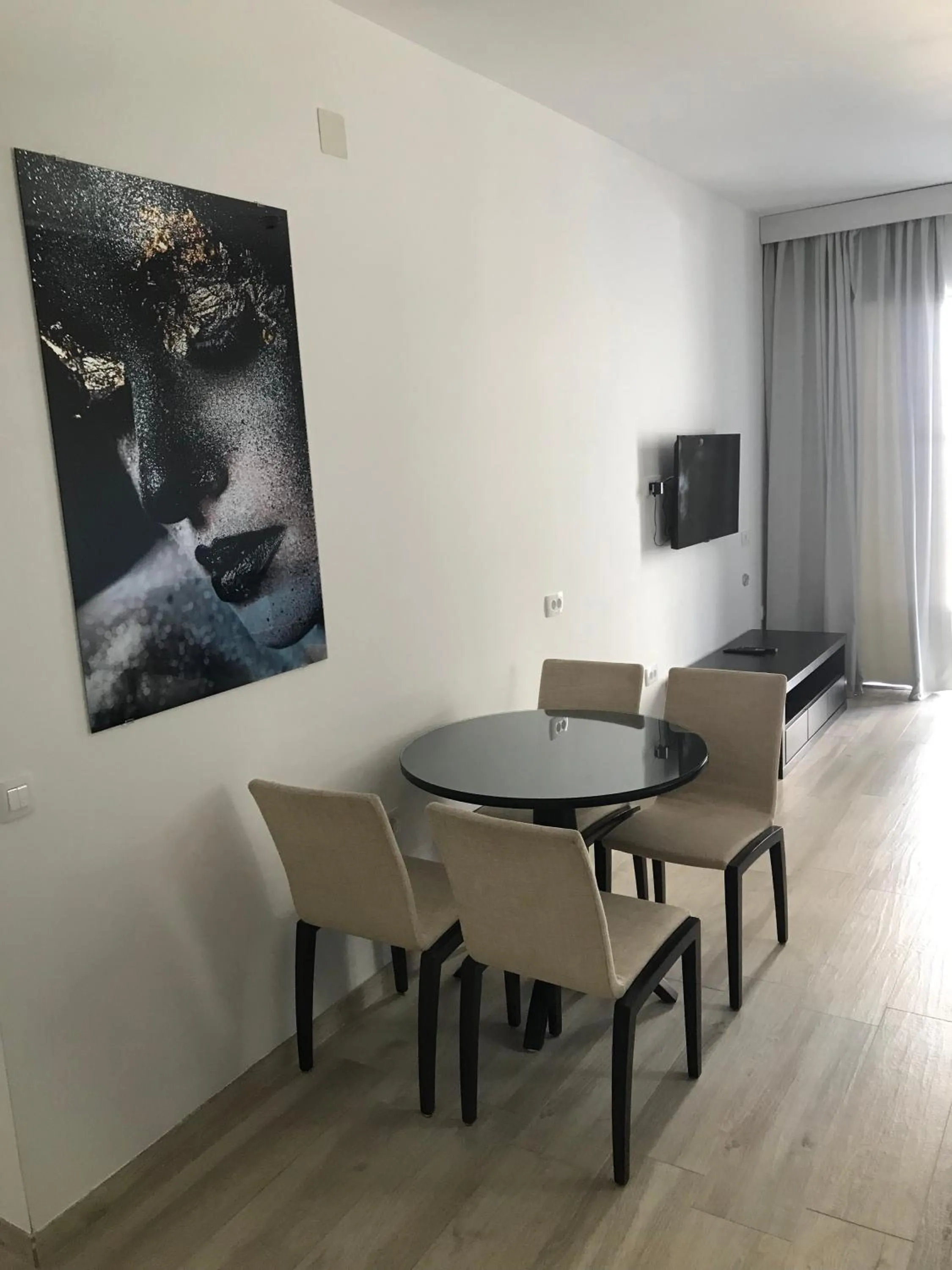 TV and multimedia in REZEVICI BOUTIQUE VILLA
