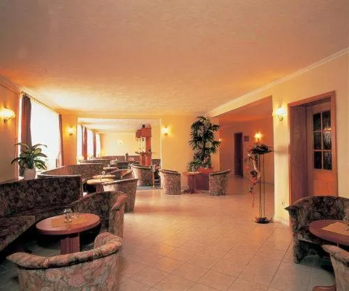 Hotel Rügen Park KG
