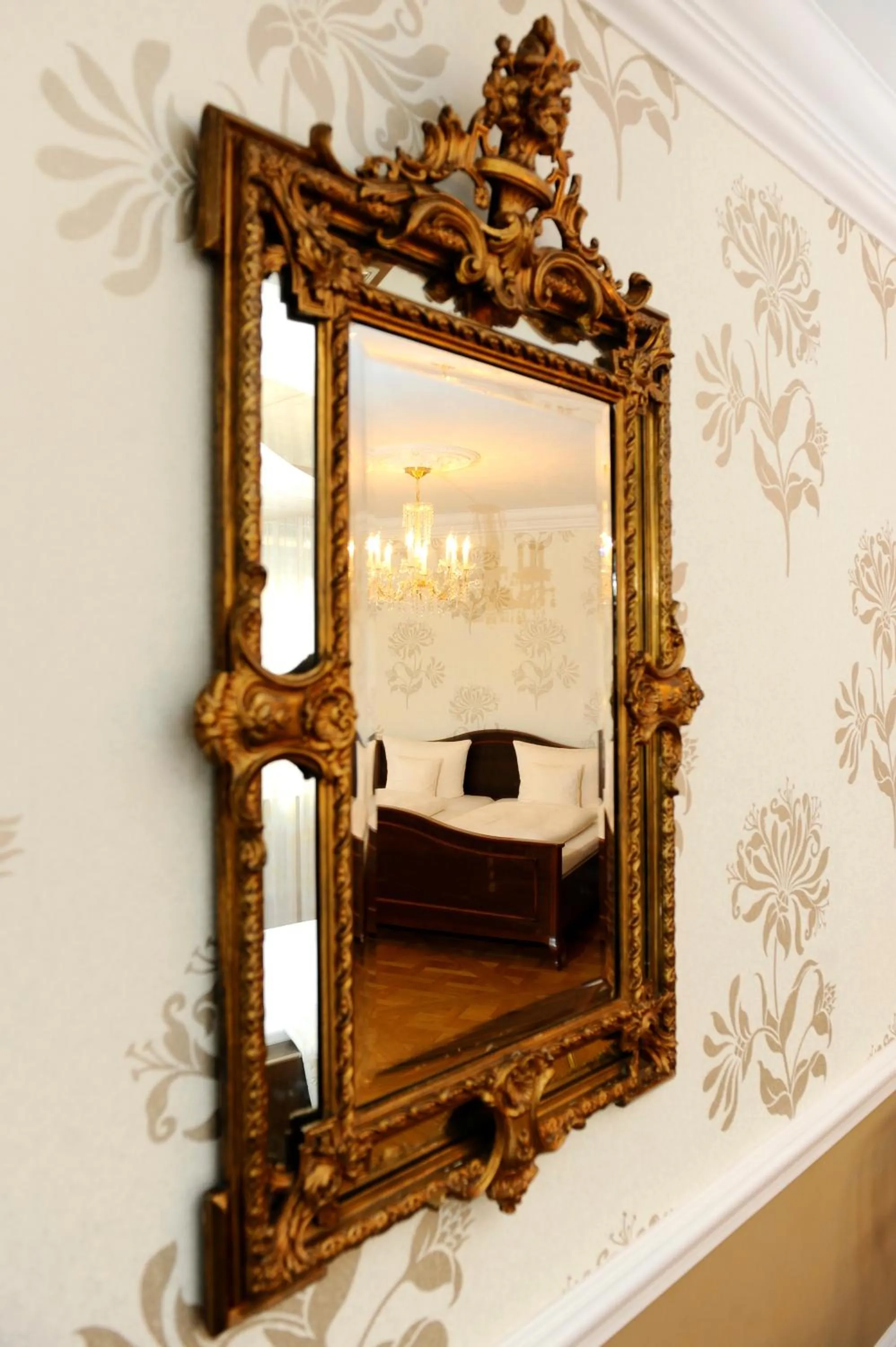 Photo of the whole room in HELIOPARK Bad Hotel Zum Hirsch