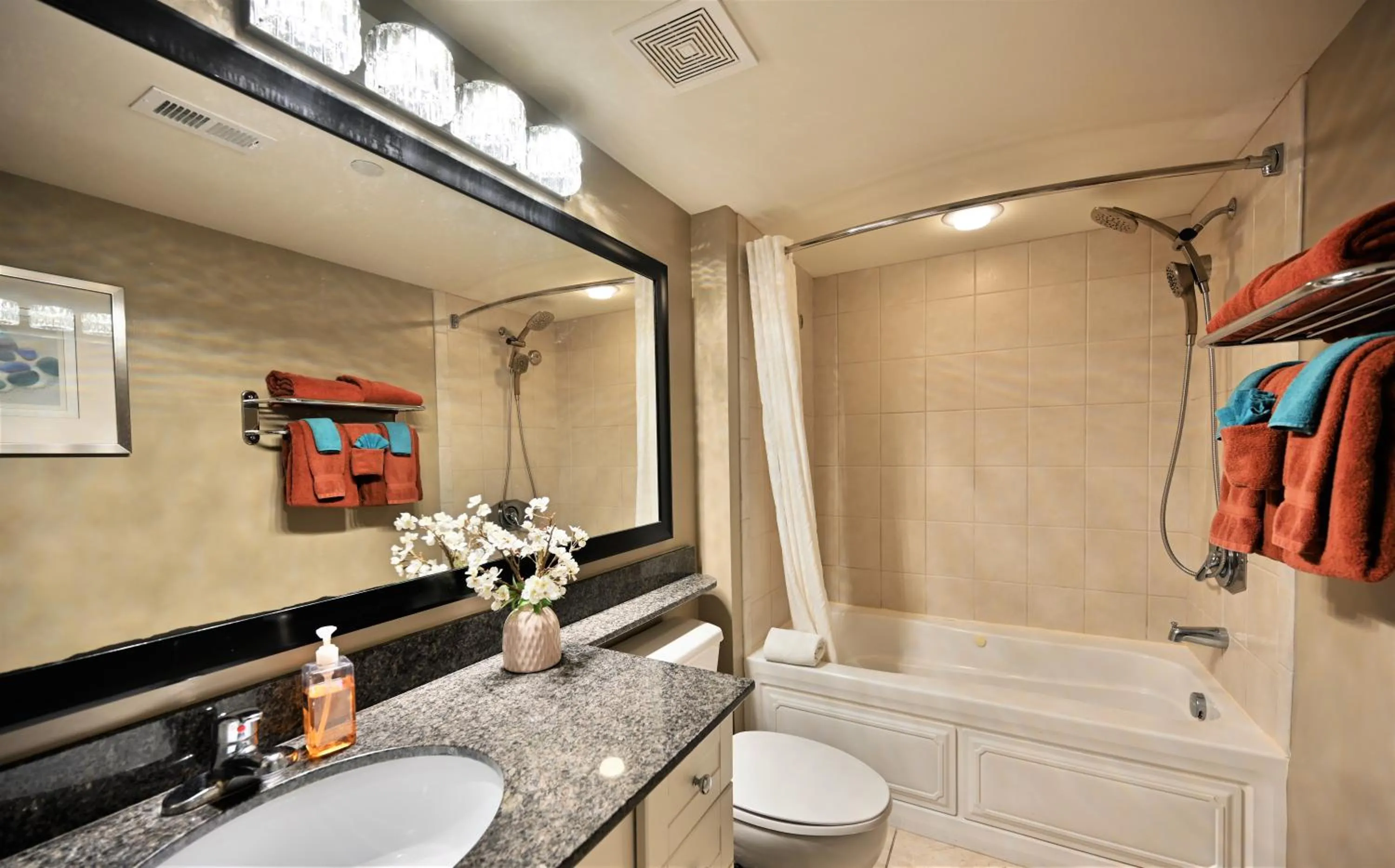 Shower in Luxury 2 bedroom 2 bathroom Ocean Front Condo on the 12th floor for 8