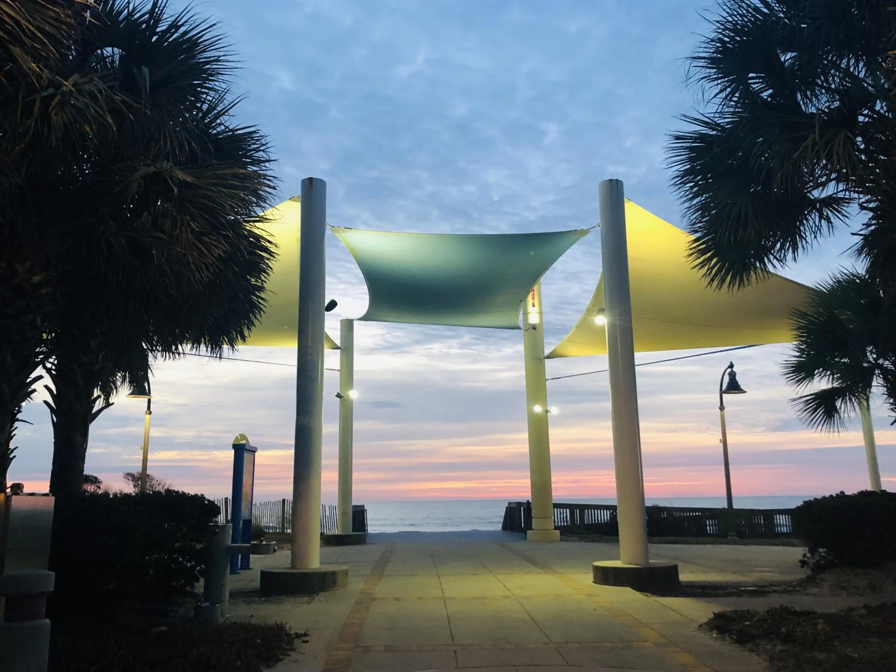 Natural landscape in Luxury 2 bedroom 2 bathroom Ocean Front Condo on the 12th floor for 8